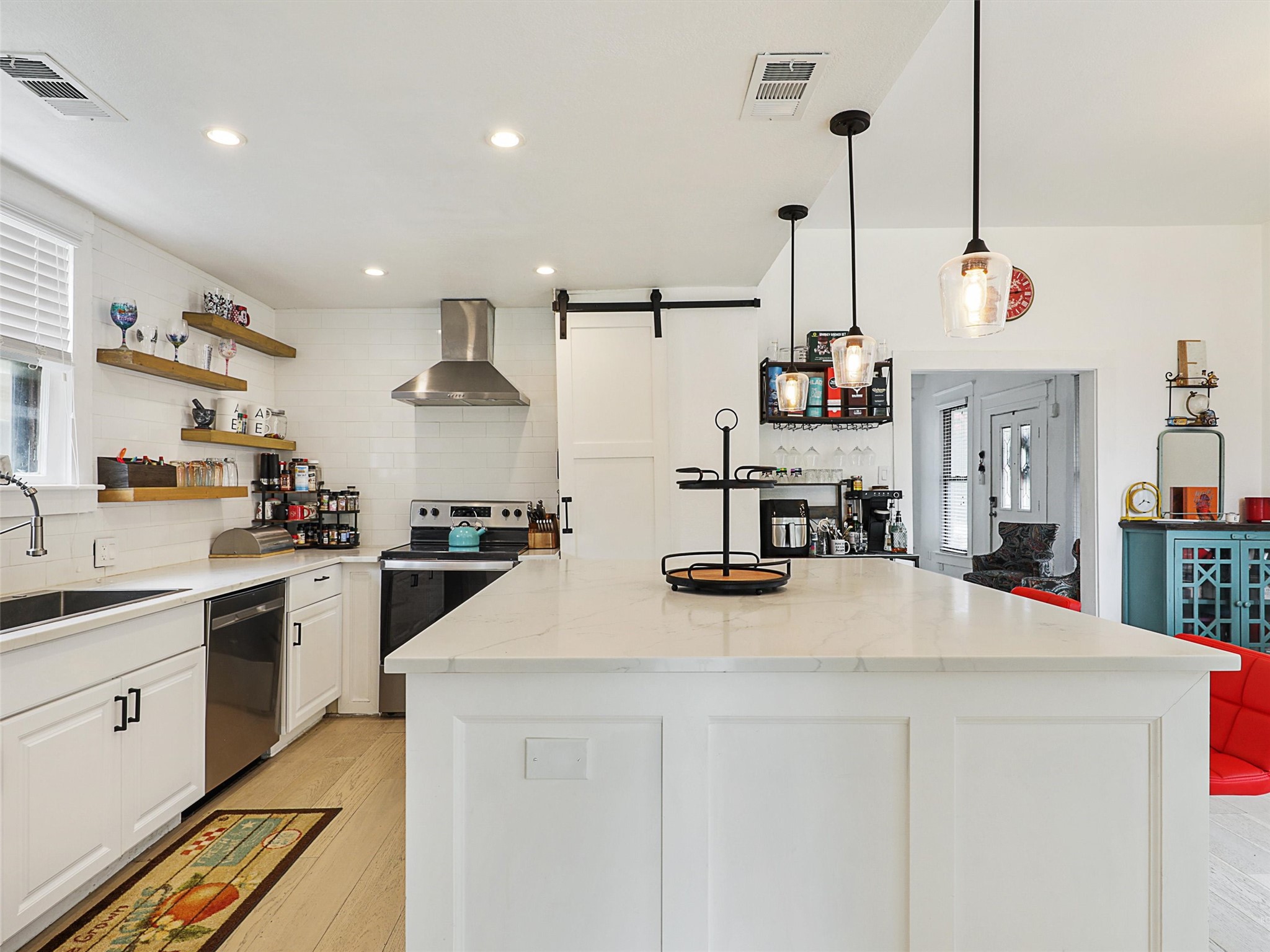 1200 W Walker Street, Denison, TX, 75020