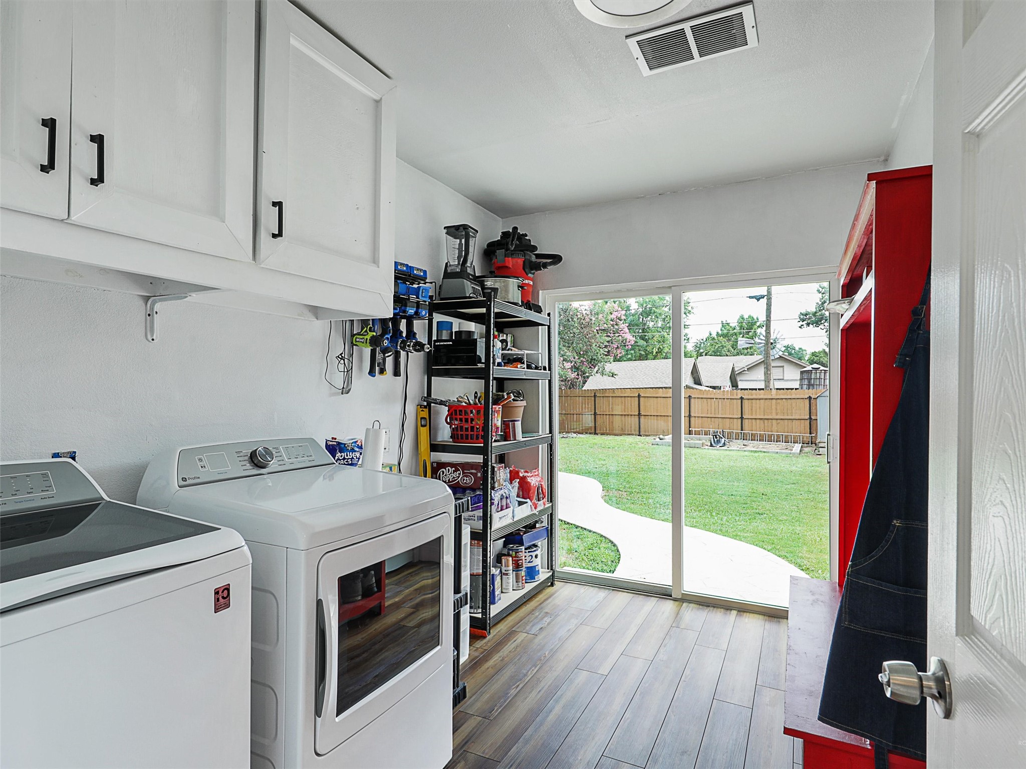 1200 W Walker Street, Denison, TX, 75020