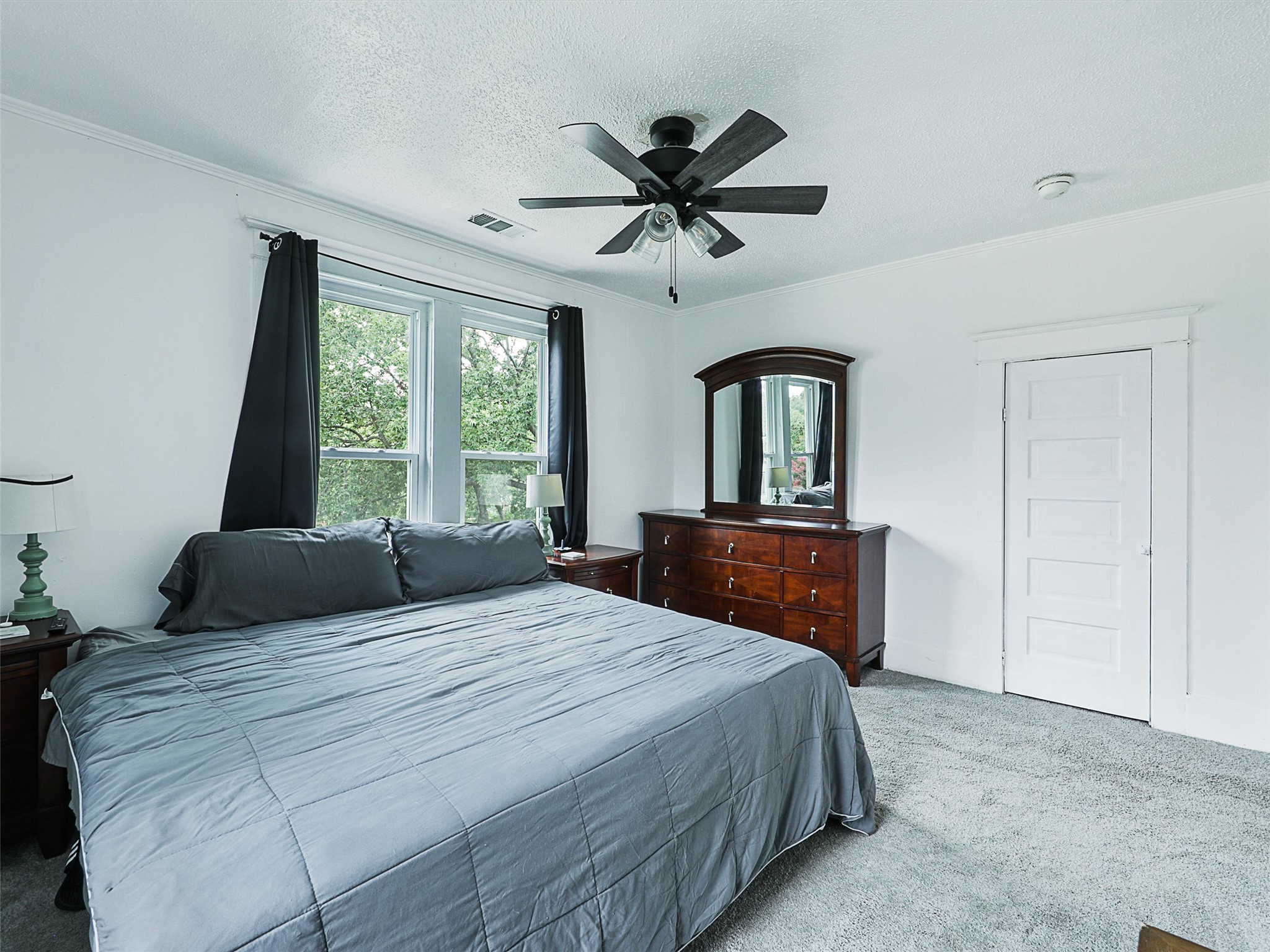 1200 W Walker Street, Denison, TX, 75020