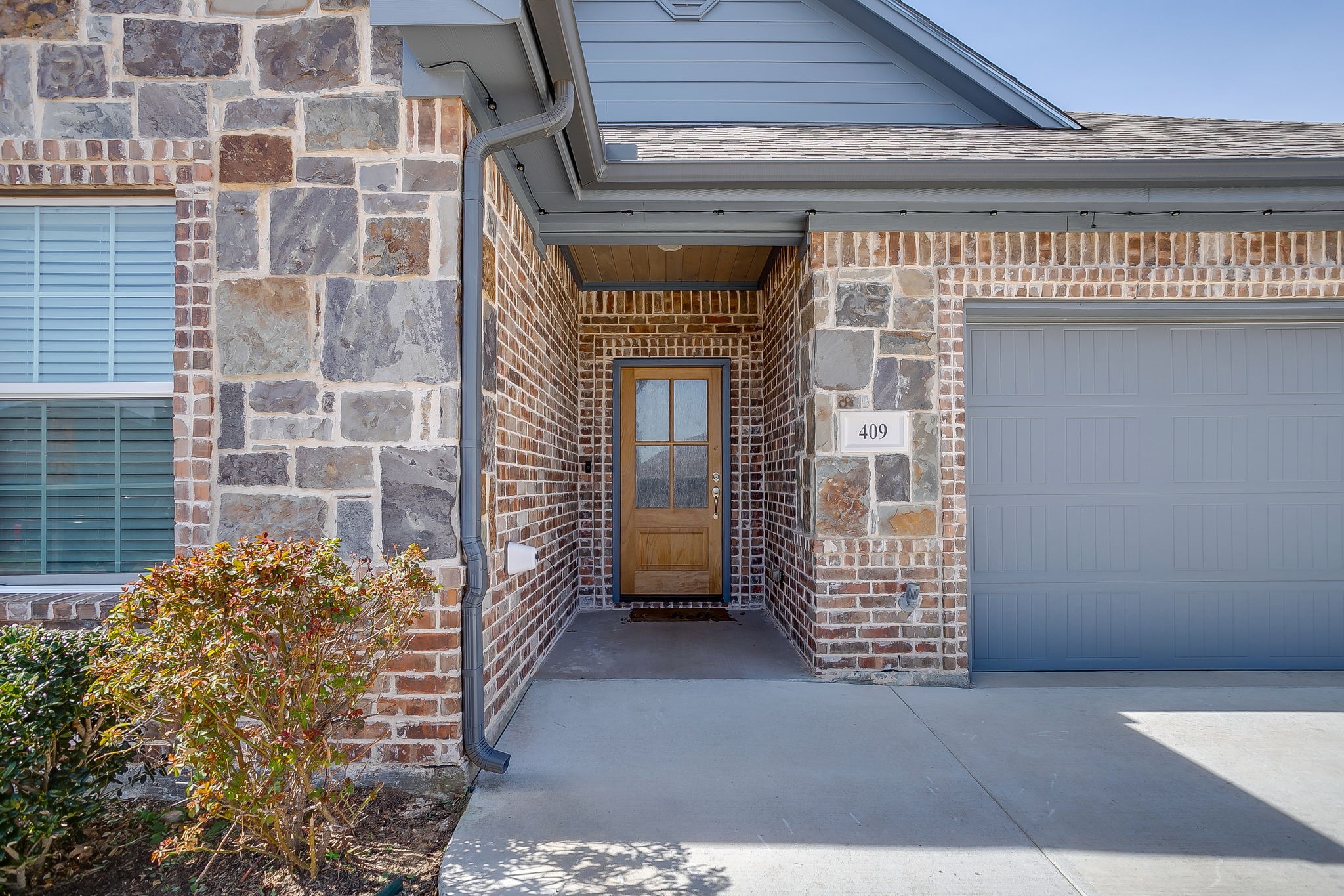 409 Titus Drive, Springtown, TX, 76082