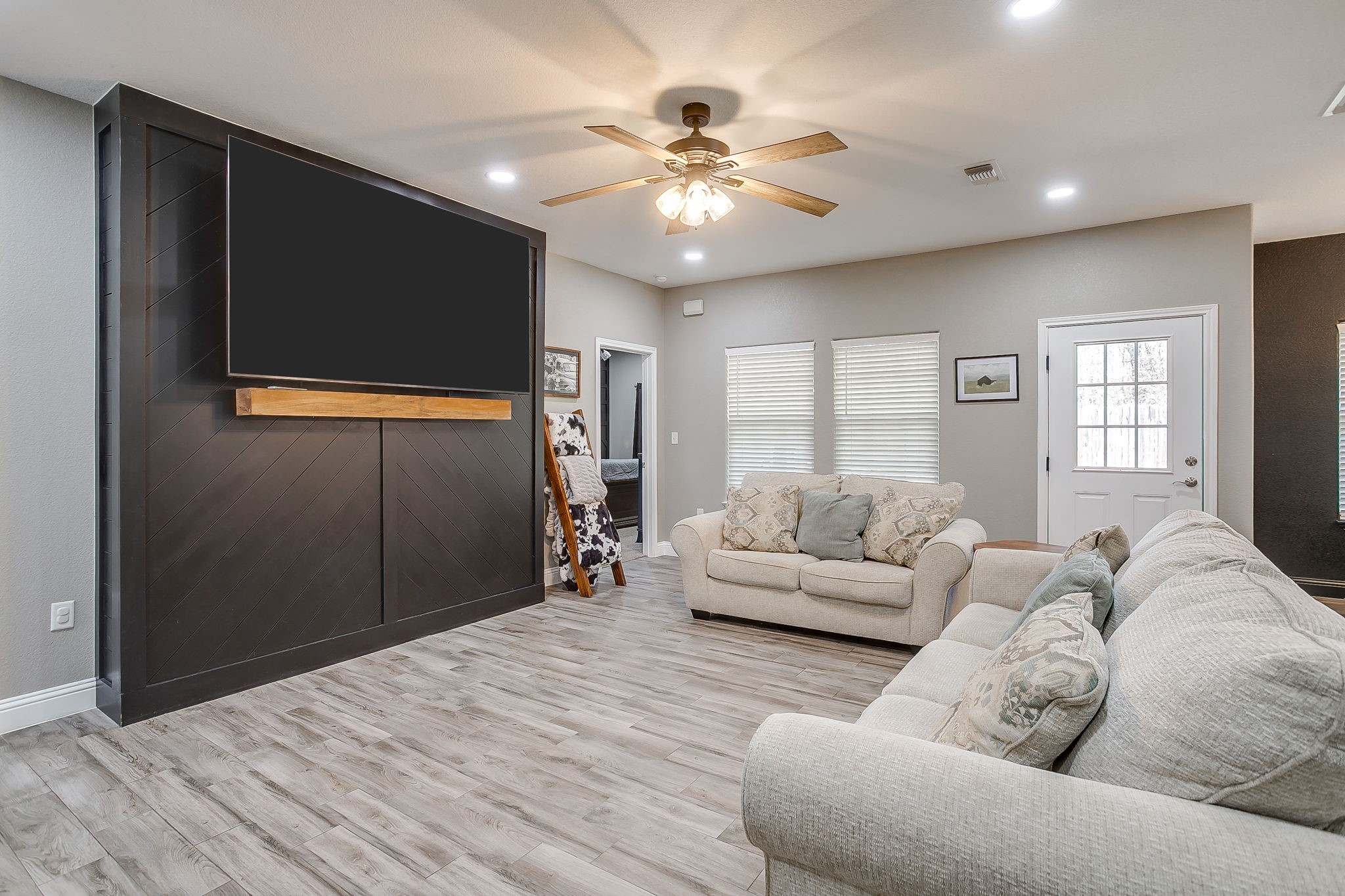 409 Titus Drive, Springtown, TX, 76082