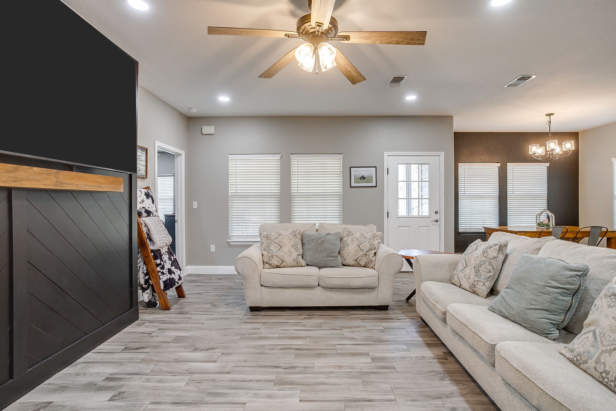 409 Titus Drive, Springtown, TX, 76082