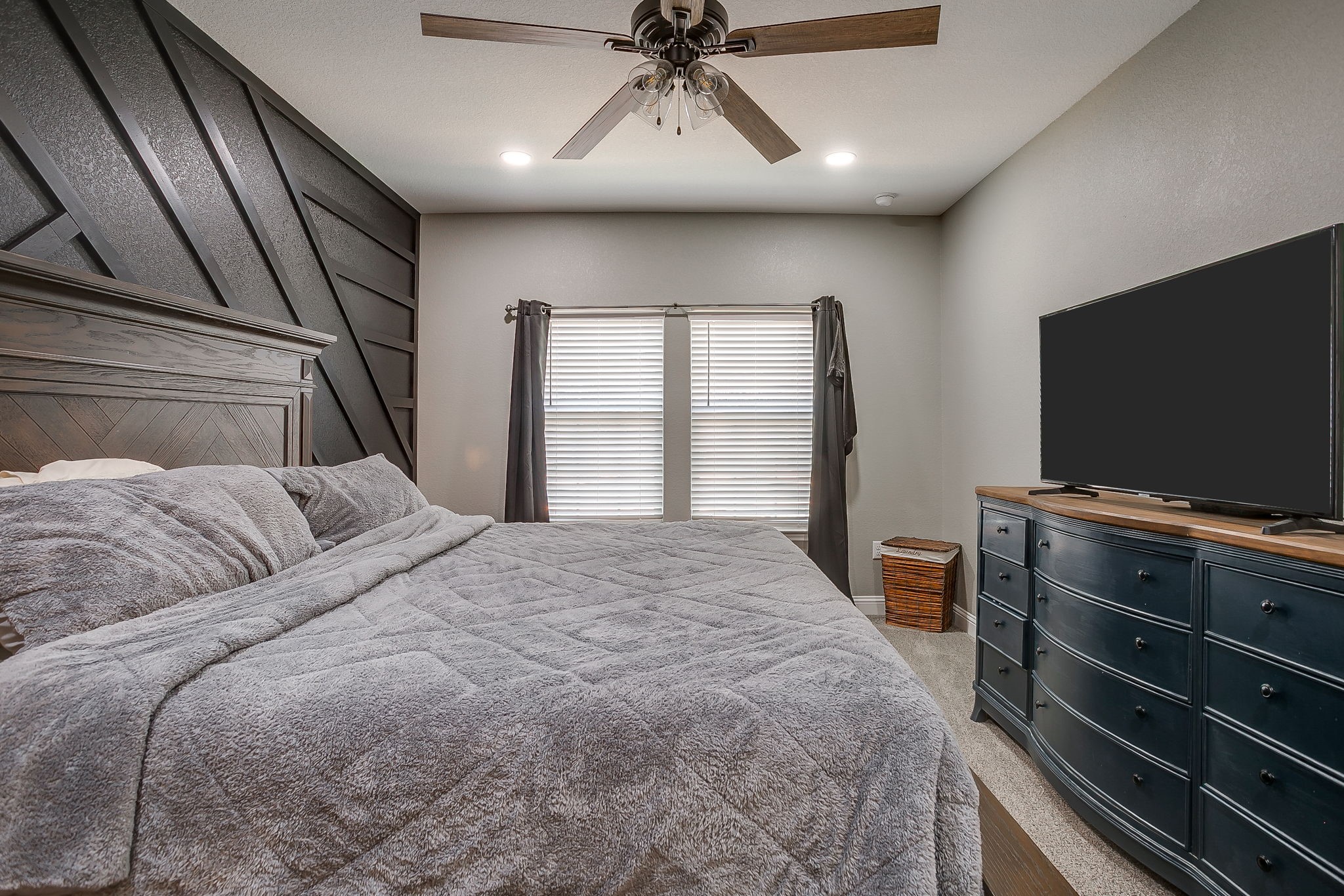409 Titus Drive, Springtown, TX, 76082