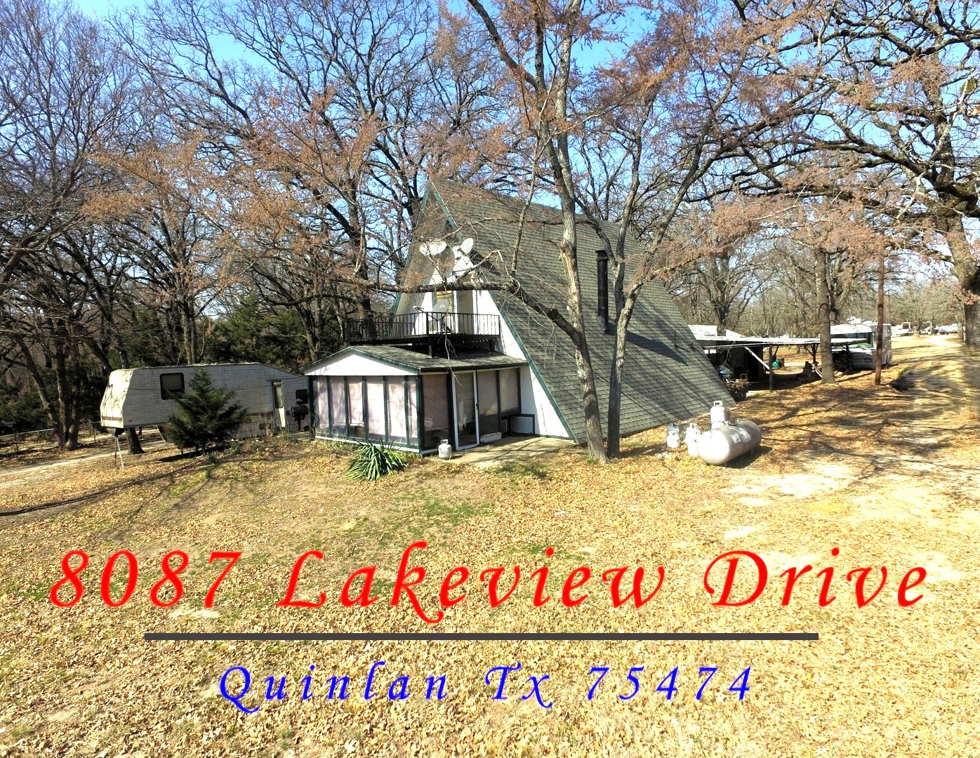 Property photo 02 of 8087 Lakeview Drive, Quinlan, TX 75474 | MLS #21194036