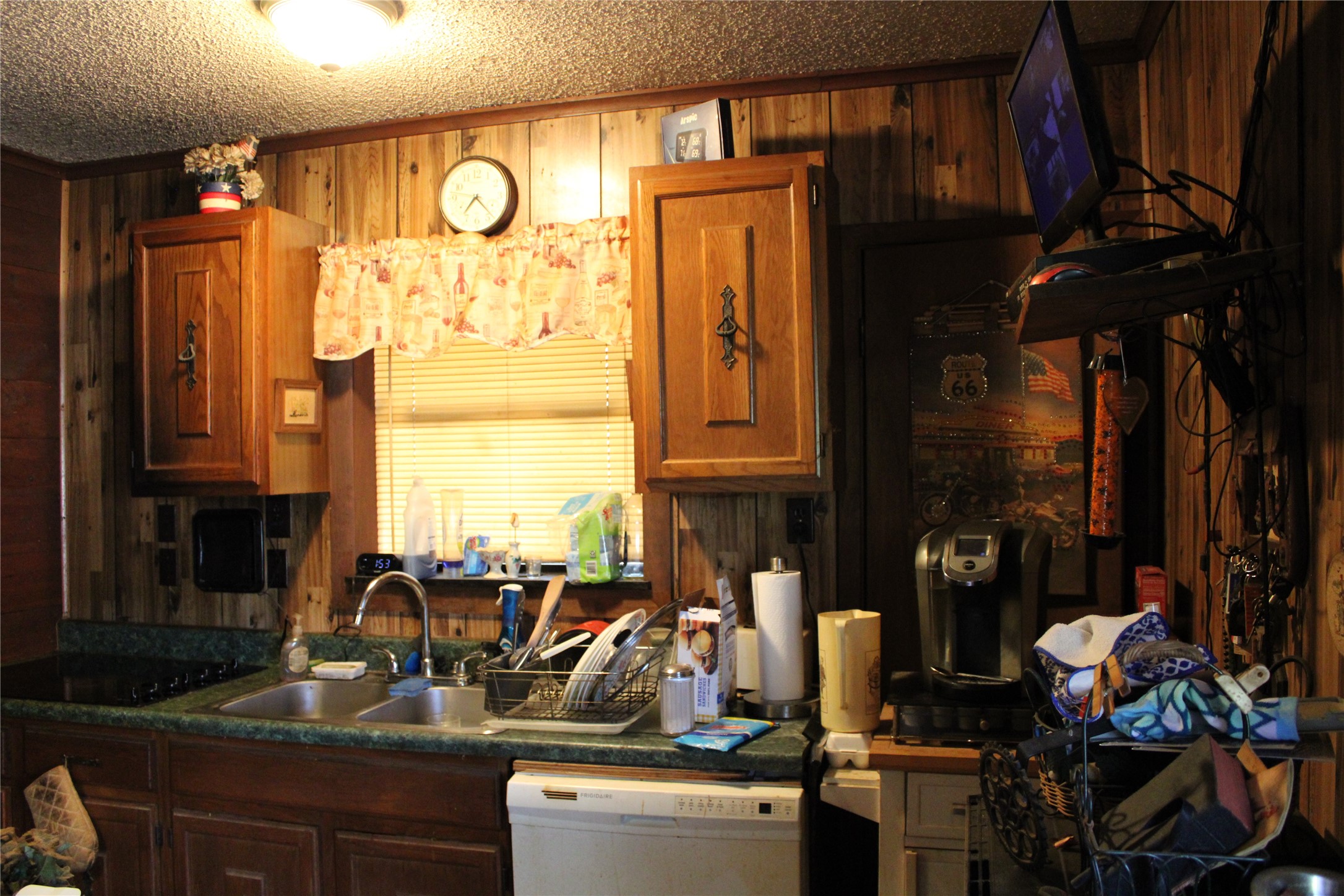 8087 Lakeview Drive, Quinlan, TX, 75474
