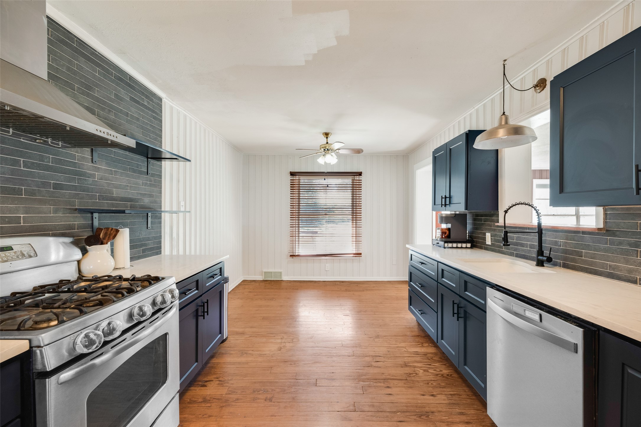 1610 Laurelwood Drive, Denton, TX, 76209