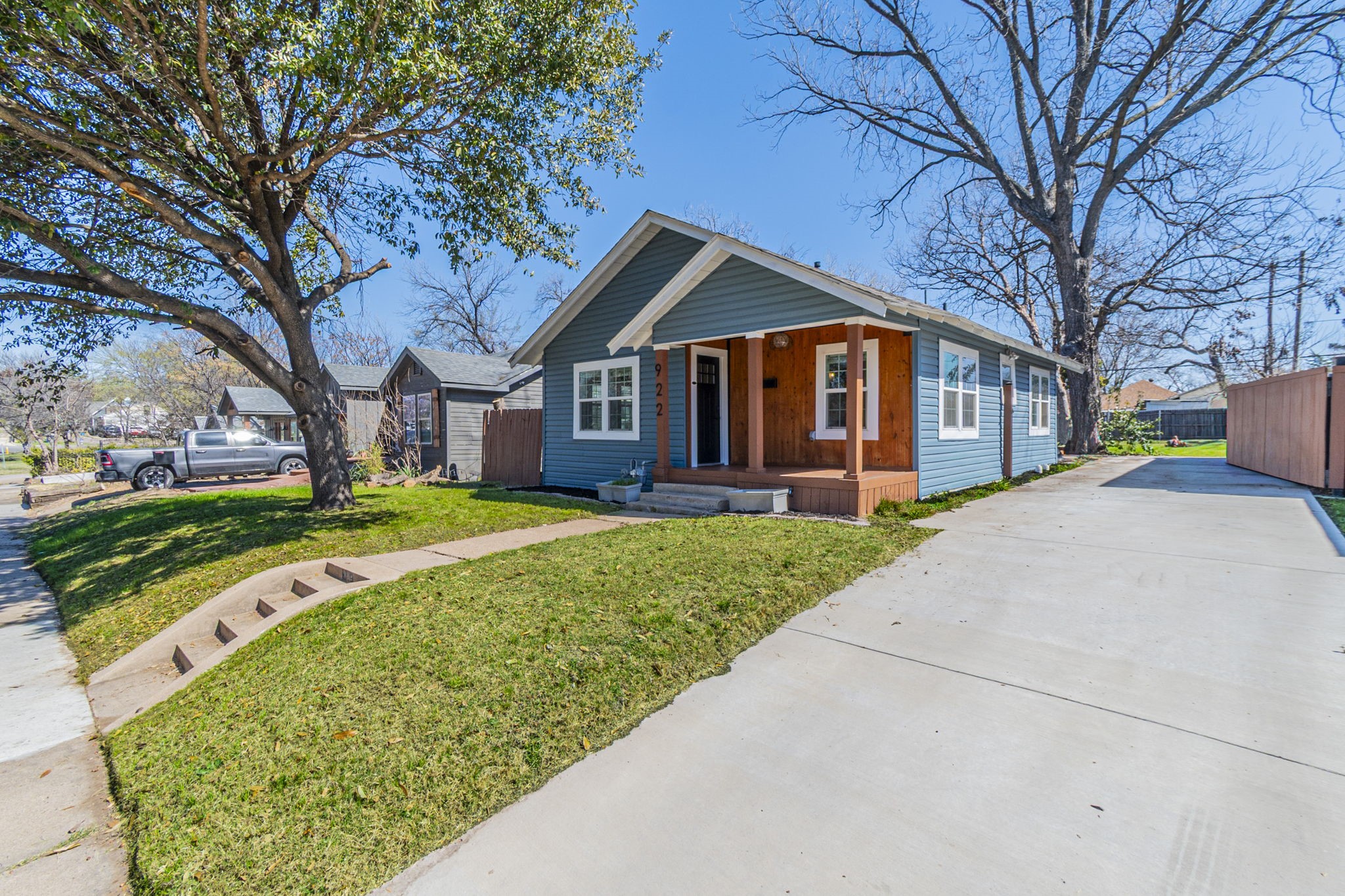 922 S Waverly Drive, Dallas, TX, 75208