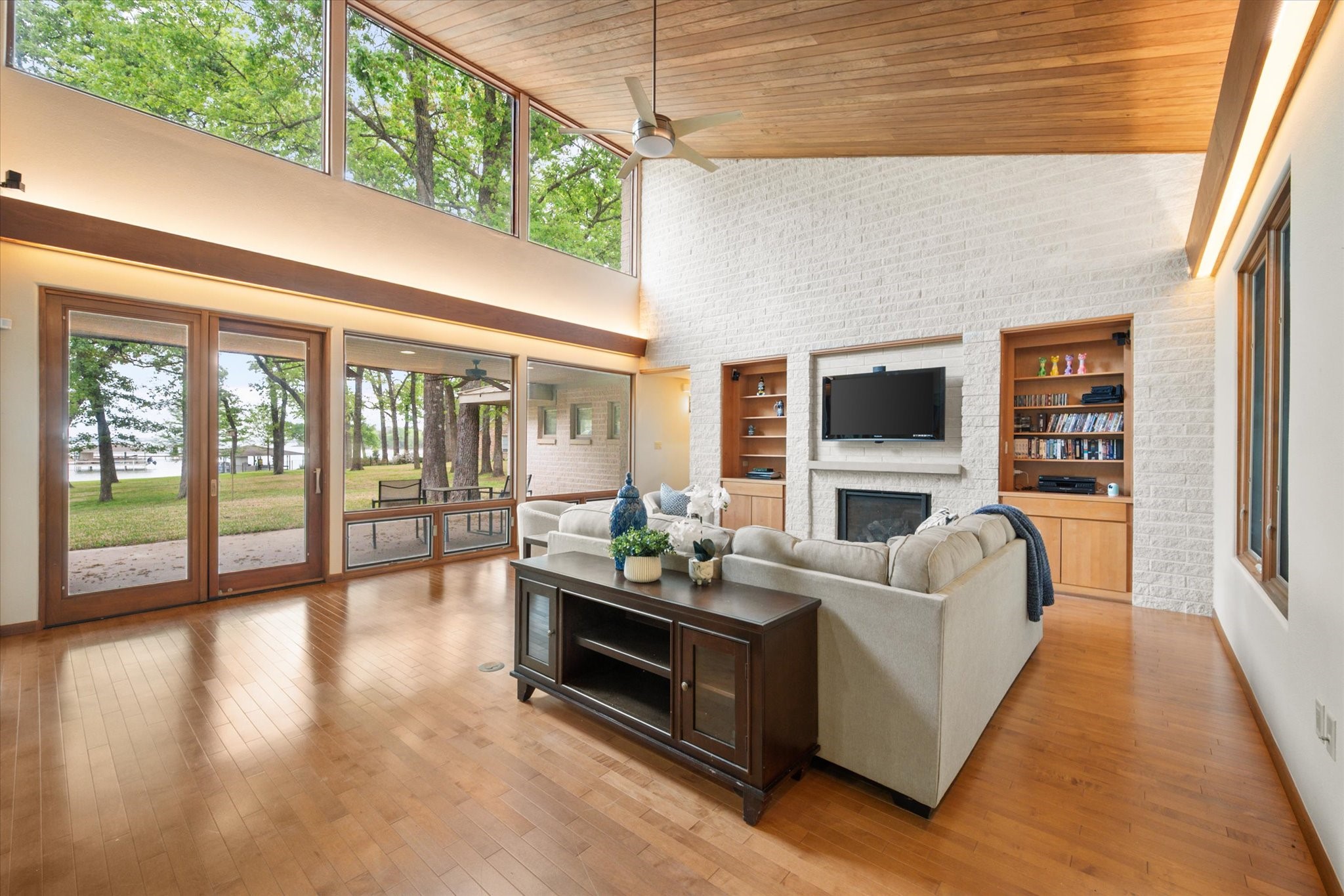 301 Bentwood Circle, Corsicana, TX, 75109