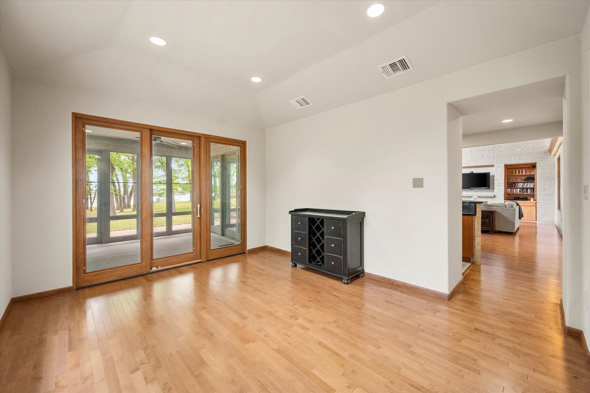 301 Bentwood Circle, Corsicana, TX, 75109