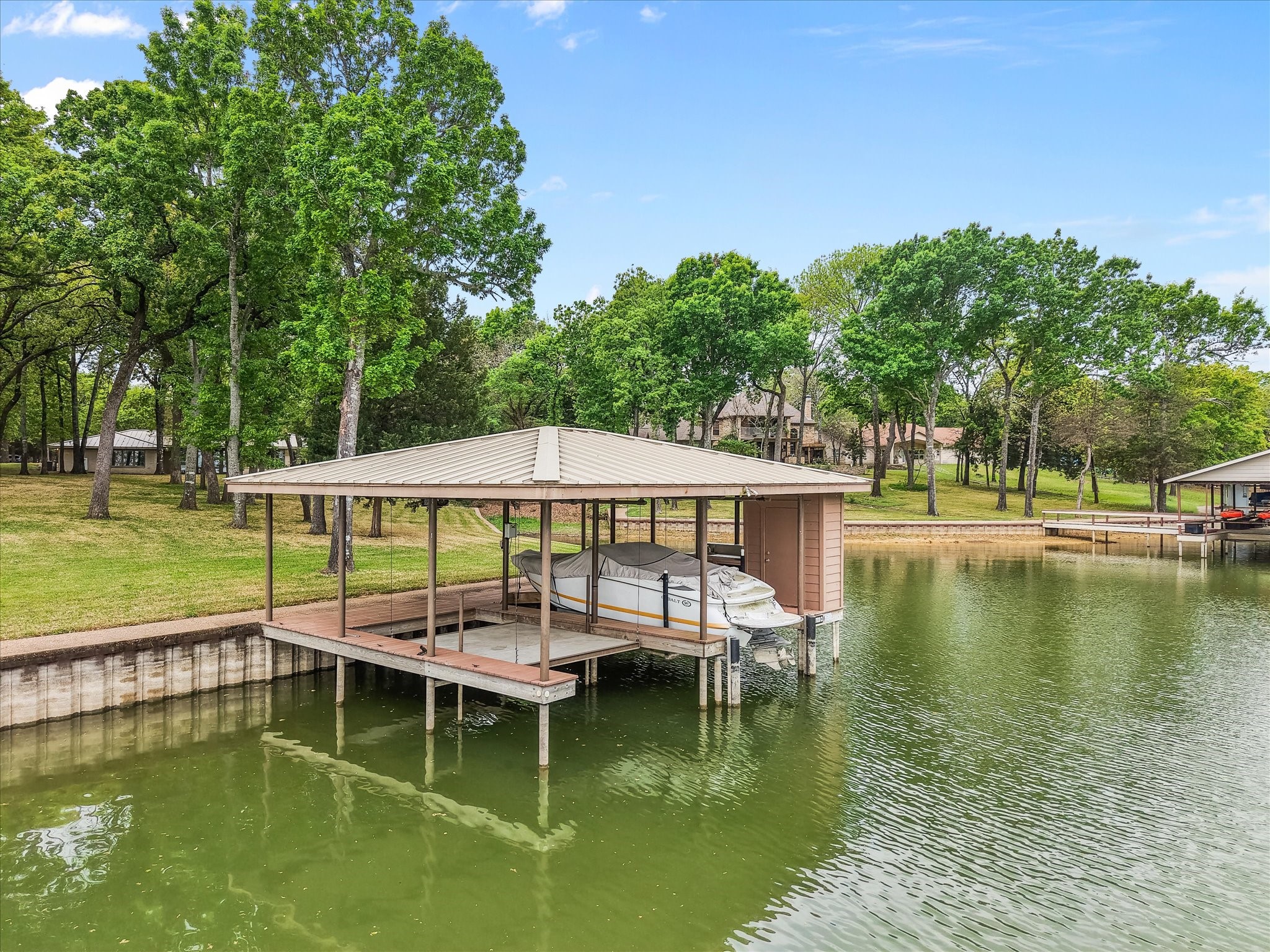 301 Bentwood Circle, Corsicana, TX, 75109
