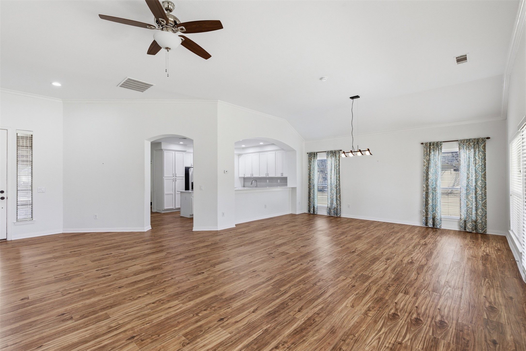 8925 Crestview Drive, Denton, TX, 76207