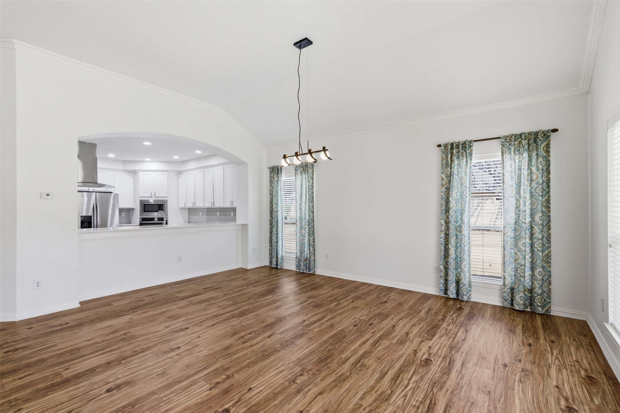 8925 Crestview Drive, Denton, TX, 76207