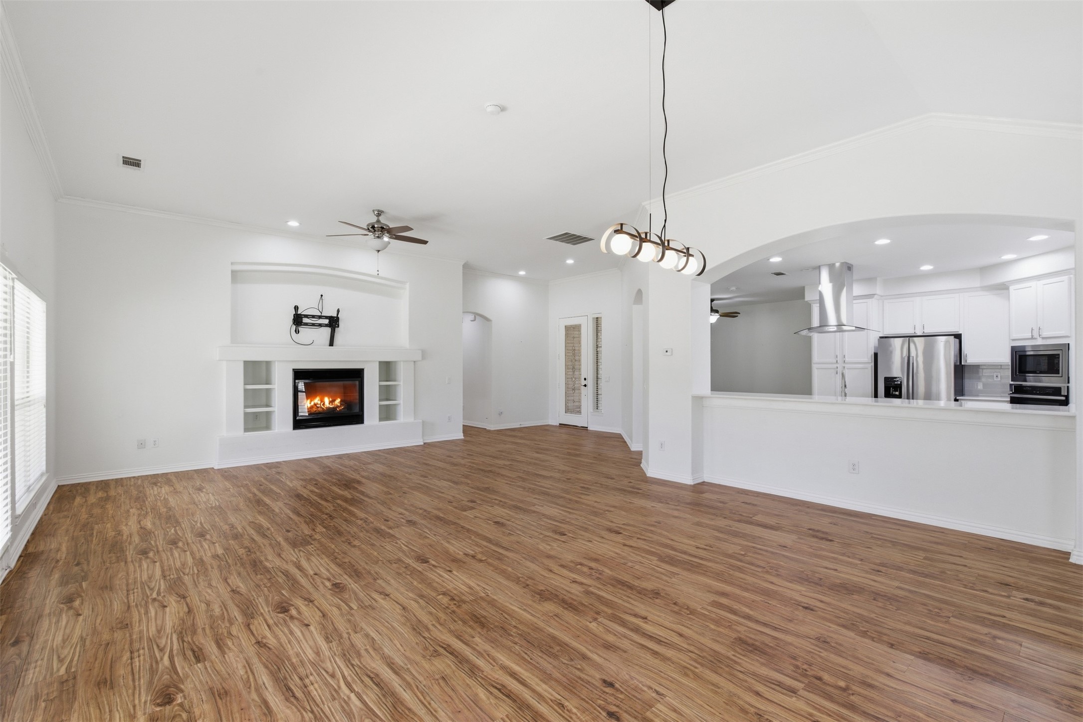 8925 Crestview Drive, Denton, TX, 76207