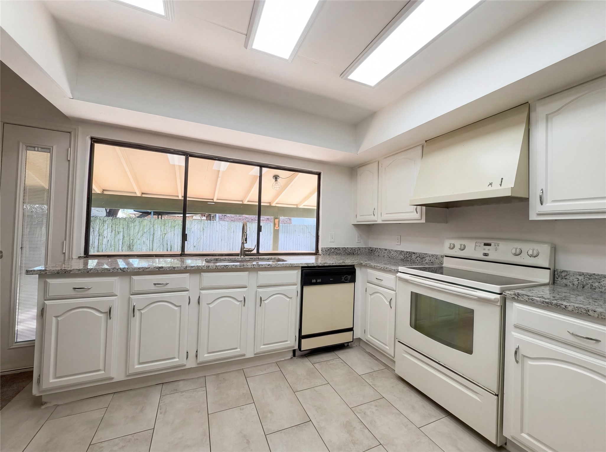 2623 Crestmoor Court, Arlington, TX, 76016
