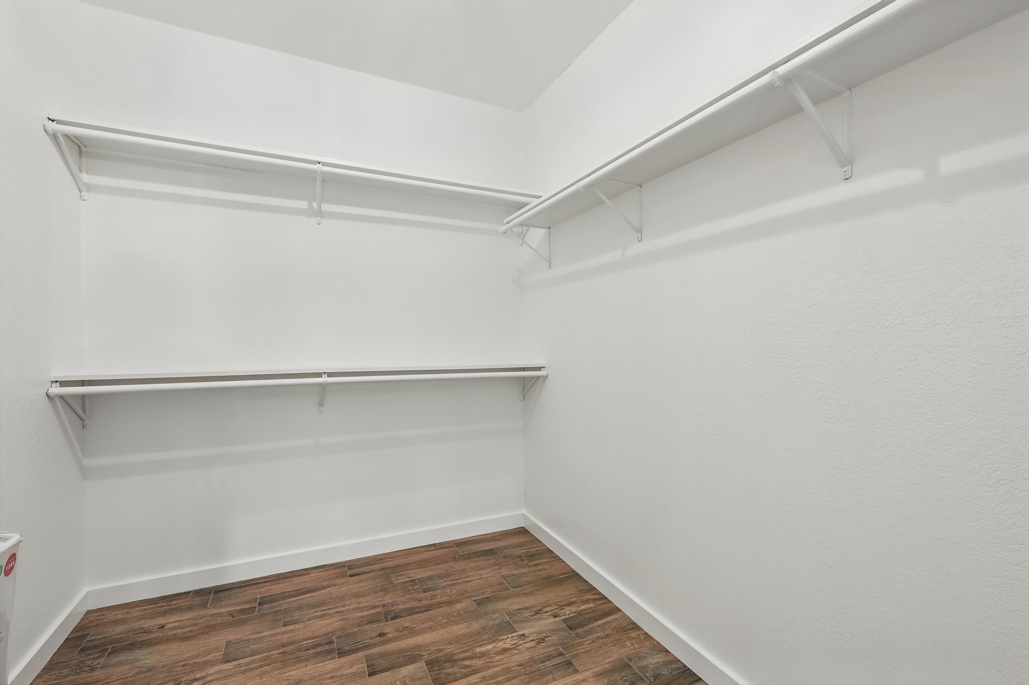 2446 Neely Trail, Valley View, TX, 76272