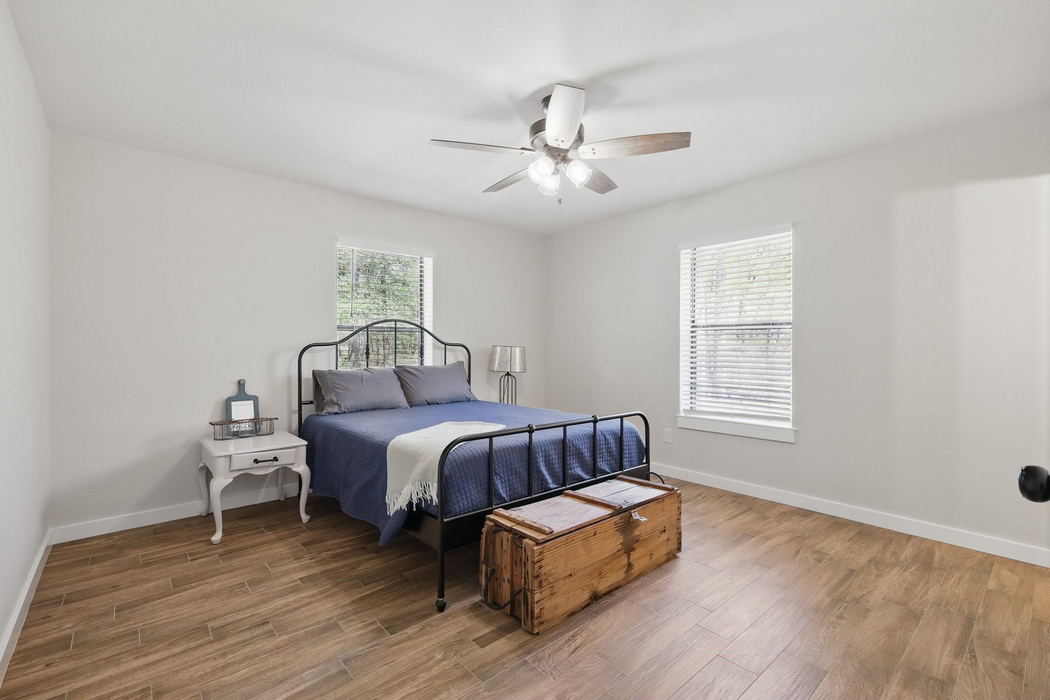 2446 Neely Trail, Valley View, TX, 76272