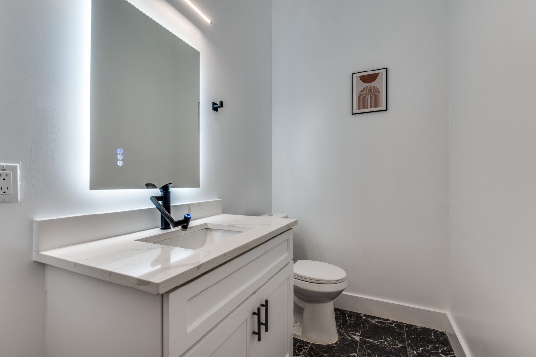 2802 Guymon Street, Dallas, TX, 75212