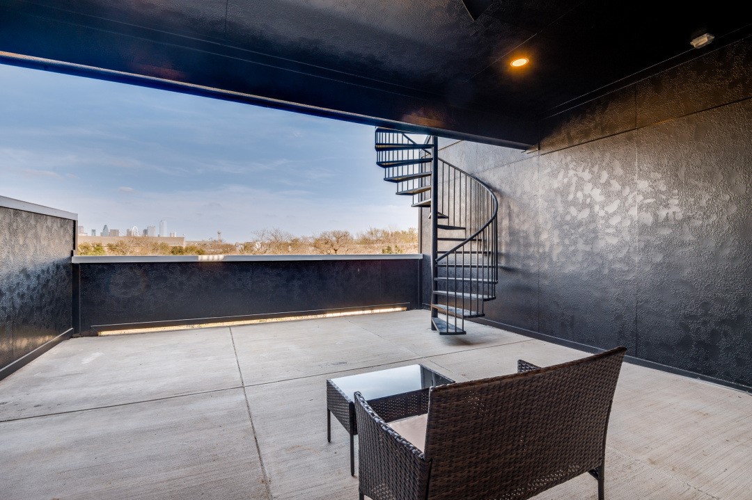 2802 Guymon Street, Dallas, TX, 75212