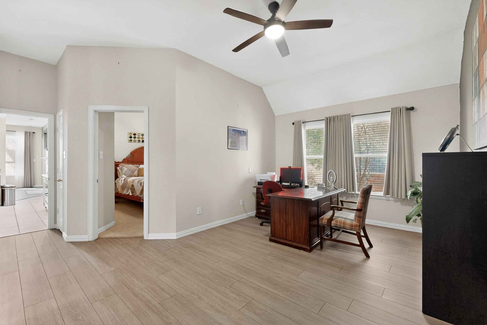 Property photo 04 of 6869 Cape Cod Drive Grand, Prairie, TX 75054 | MLS #21196167