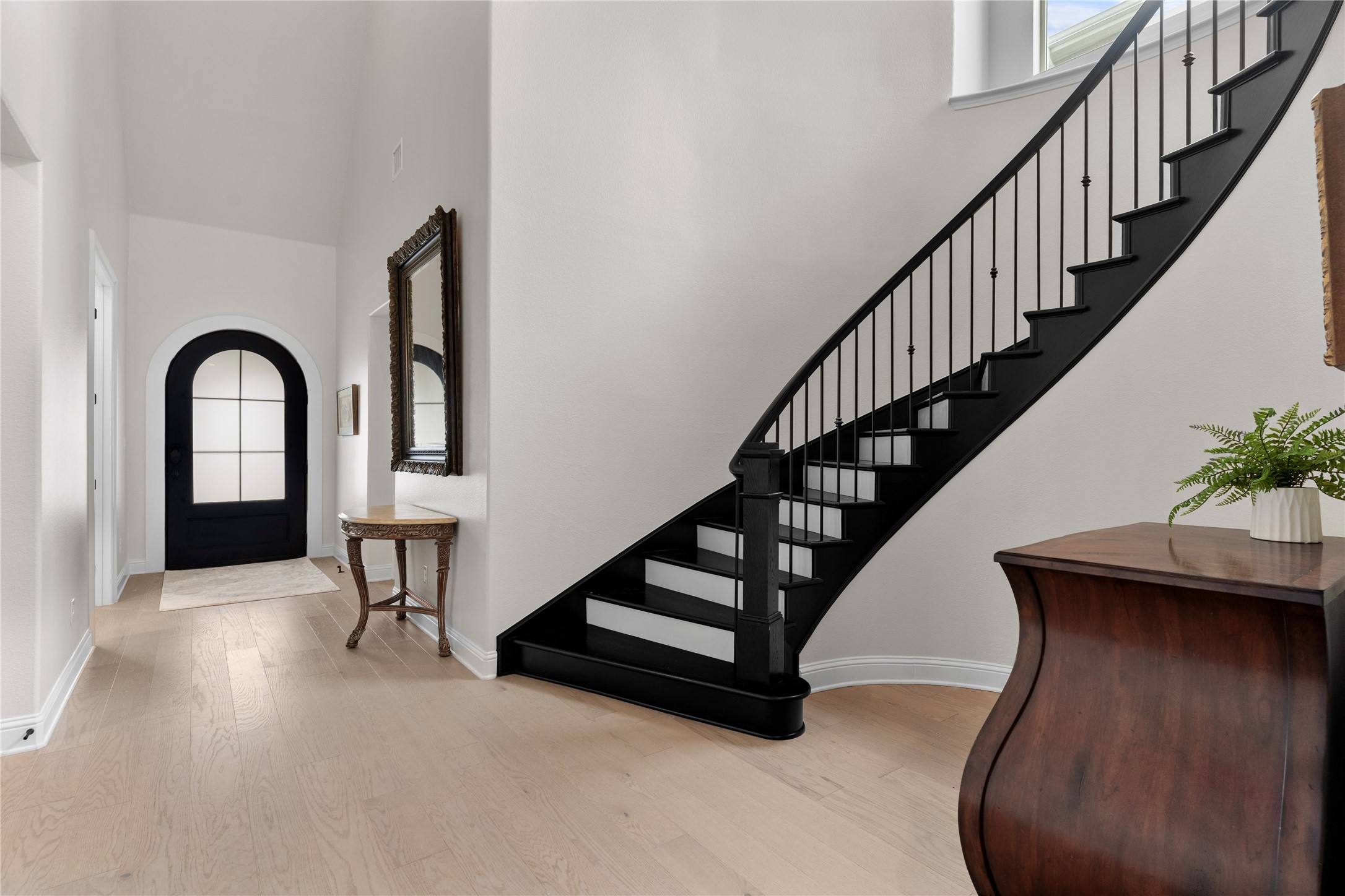 400 Fema Valle Drive, Mckinney, TX, 75071