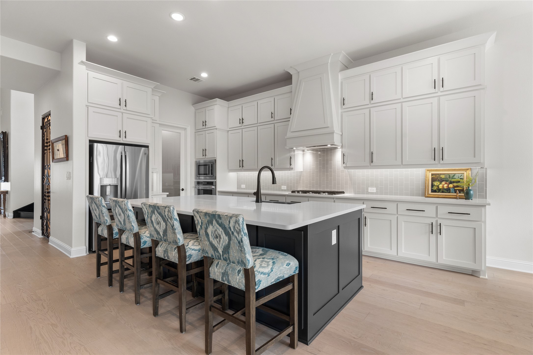 400 Fema Valle Drive, Mckinney, TX, 75071