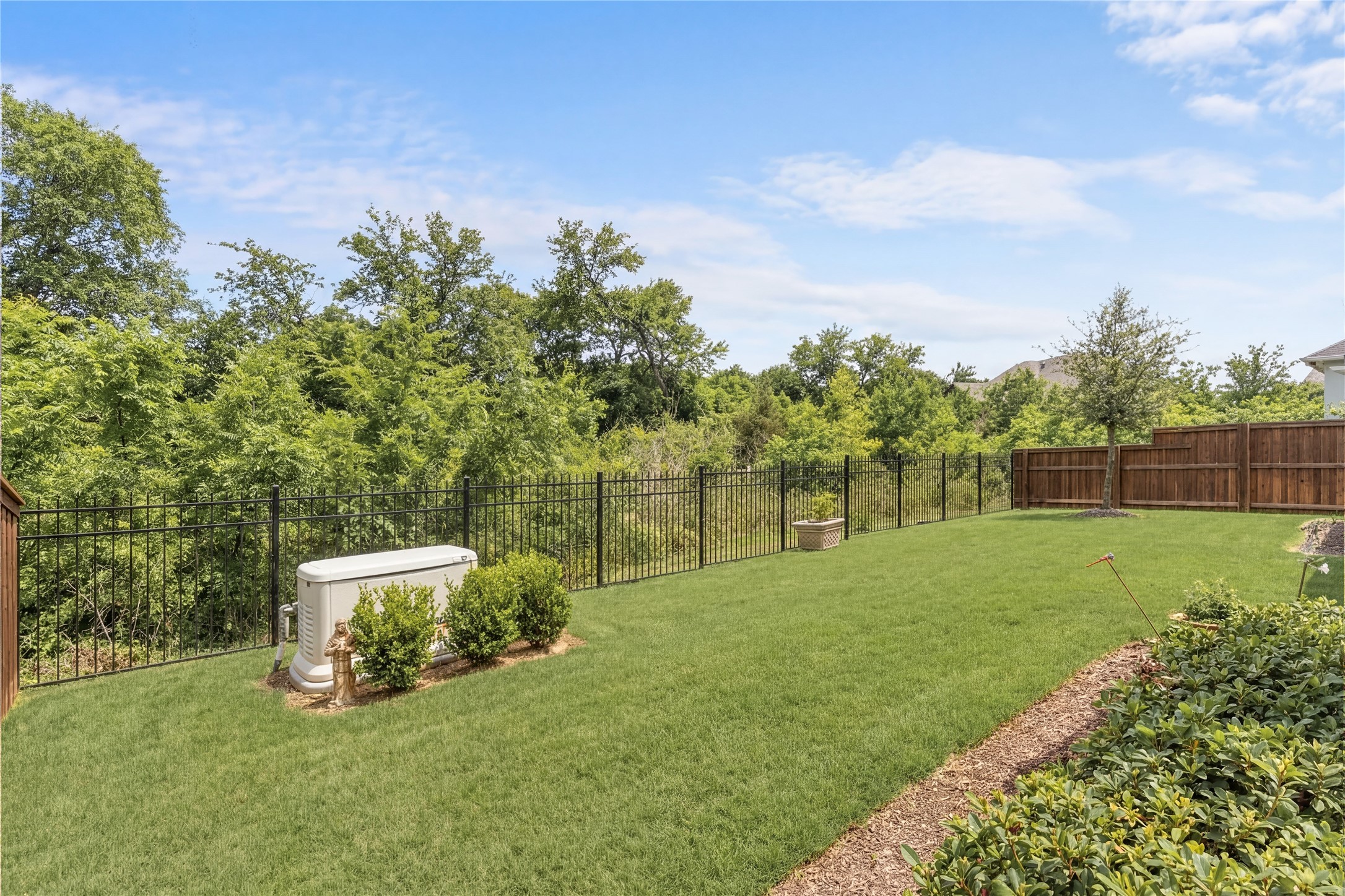 400 Fema Valle Drive, Mckinney, TX, 75071