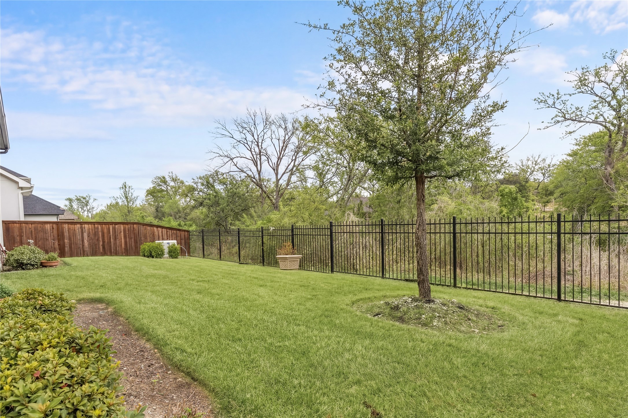 400 Fema Valle Drive, Mckinney, TX, 75071
