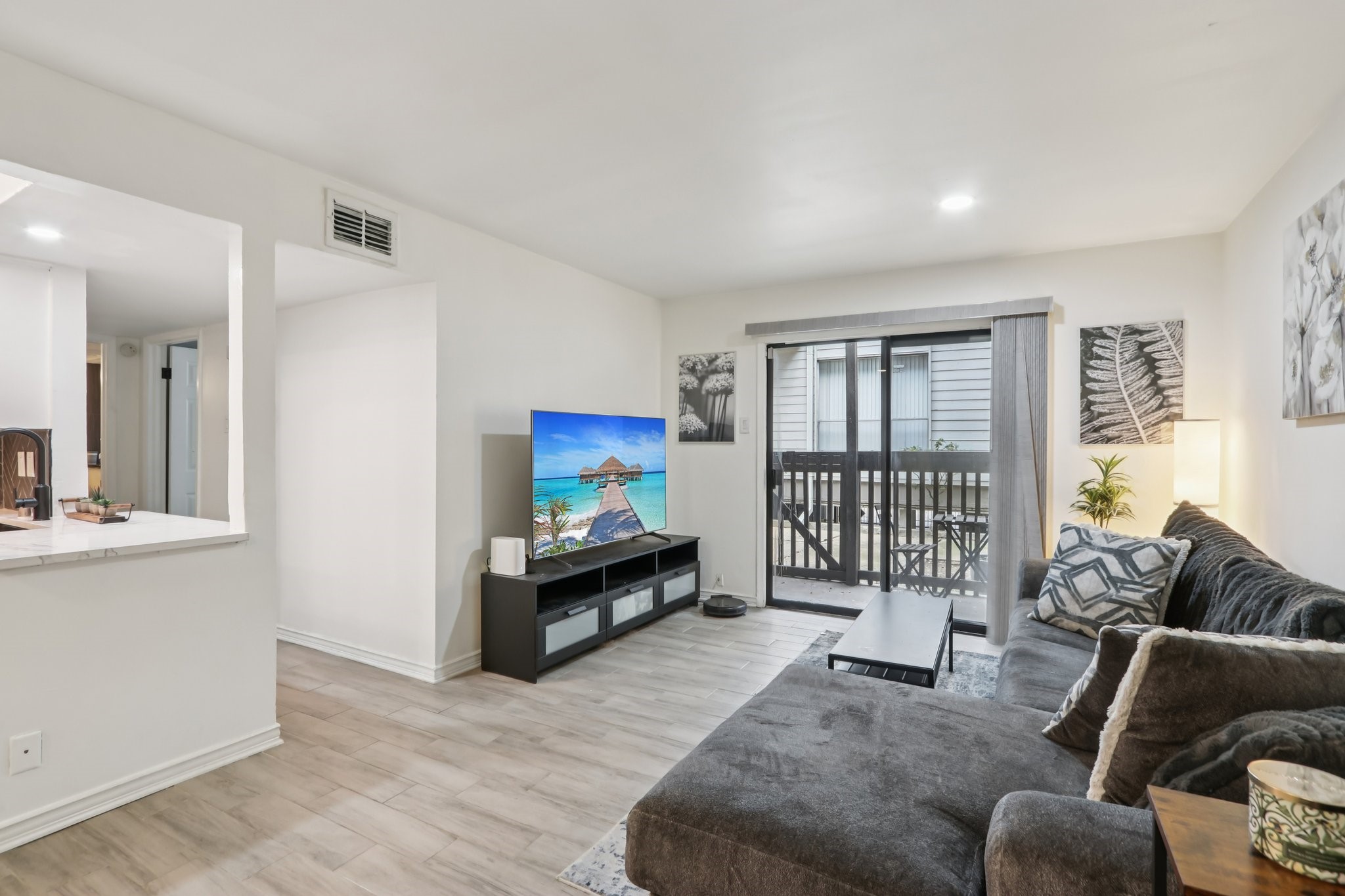 4859 Cedar Springs Road UNIT&nbsp;128, Dallas, TX, 75219