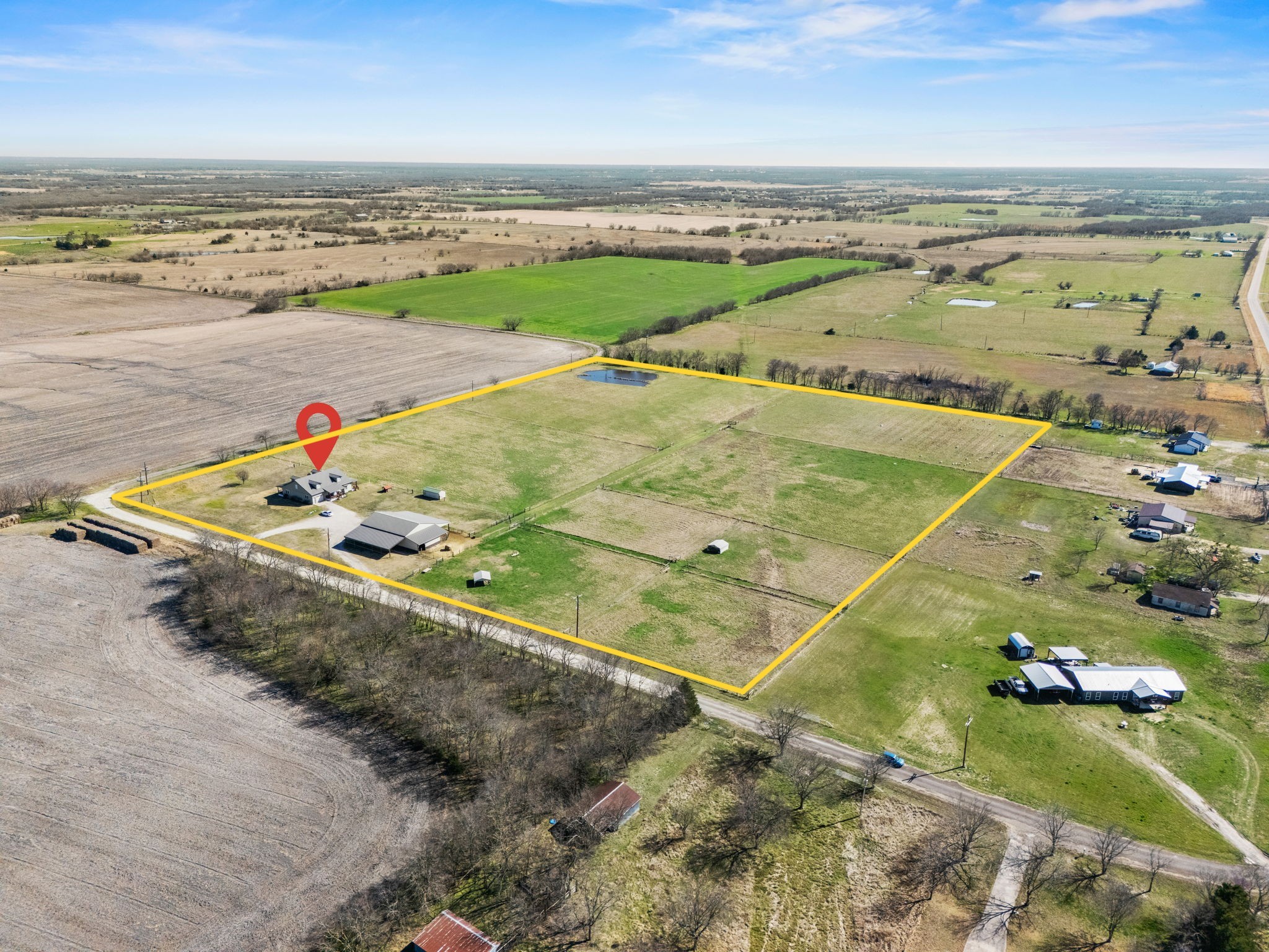 Property photo 01 of 4379 County Road 4804 Wolfe, City, TX 75449 | MLS #21196568