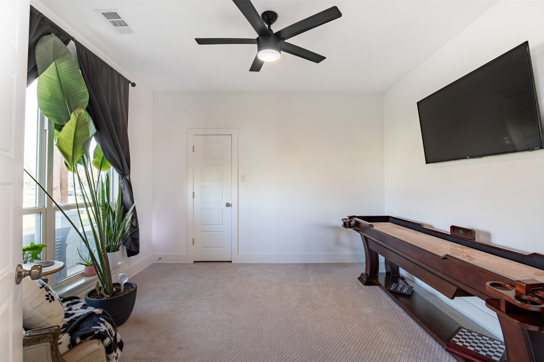 111 Bluegrass Trail, Springtown, TX, 76082