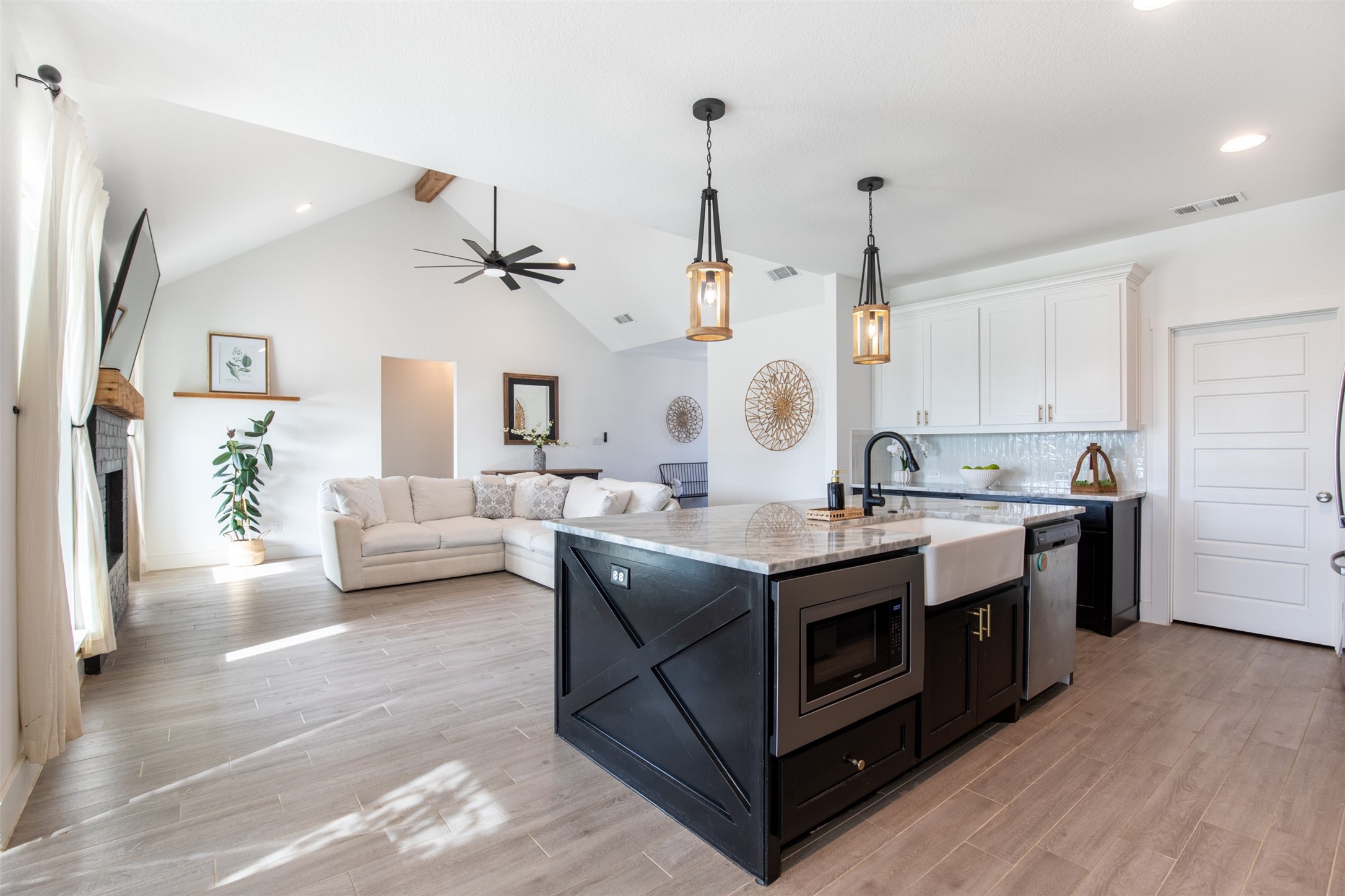 111 Bluegrass Trail, Springtown, TX, 76082