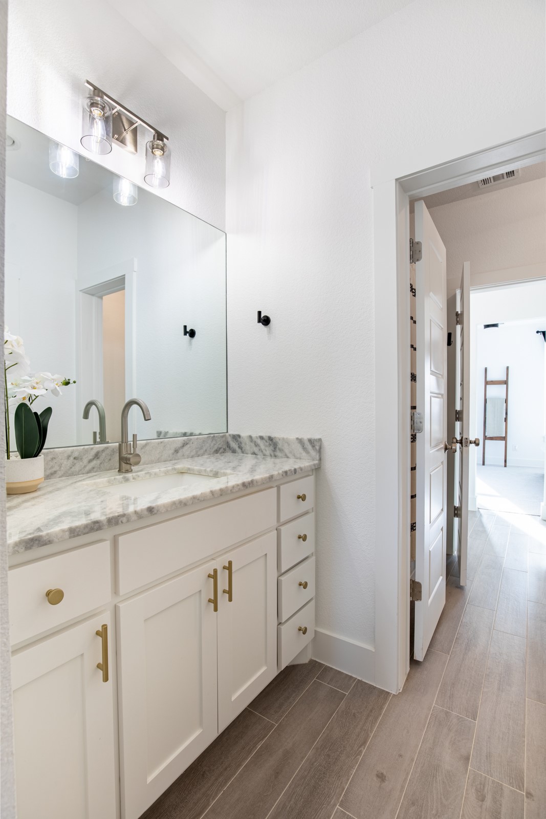 111 Bluegrass Trail, Springtown, TX, 76082