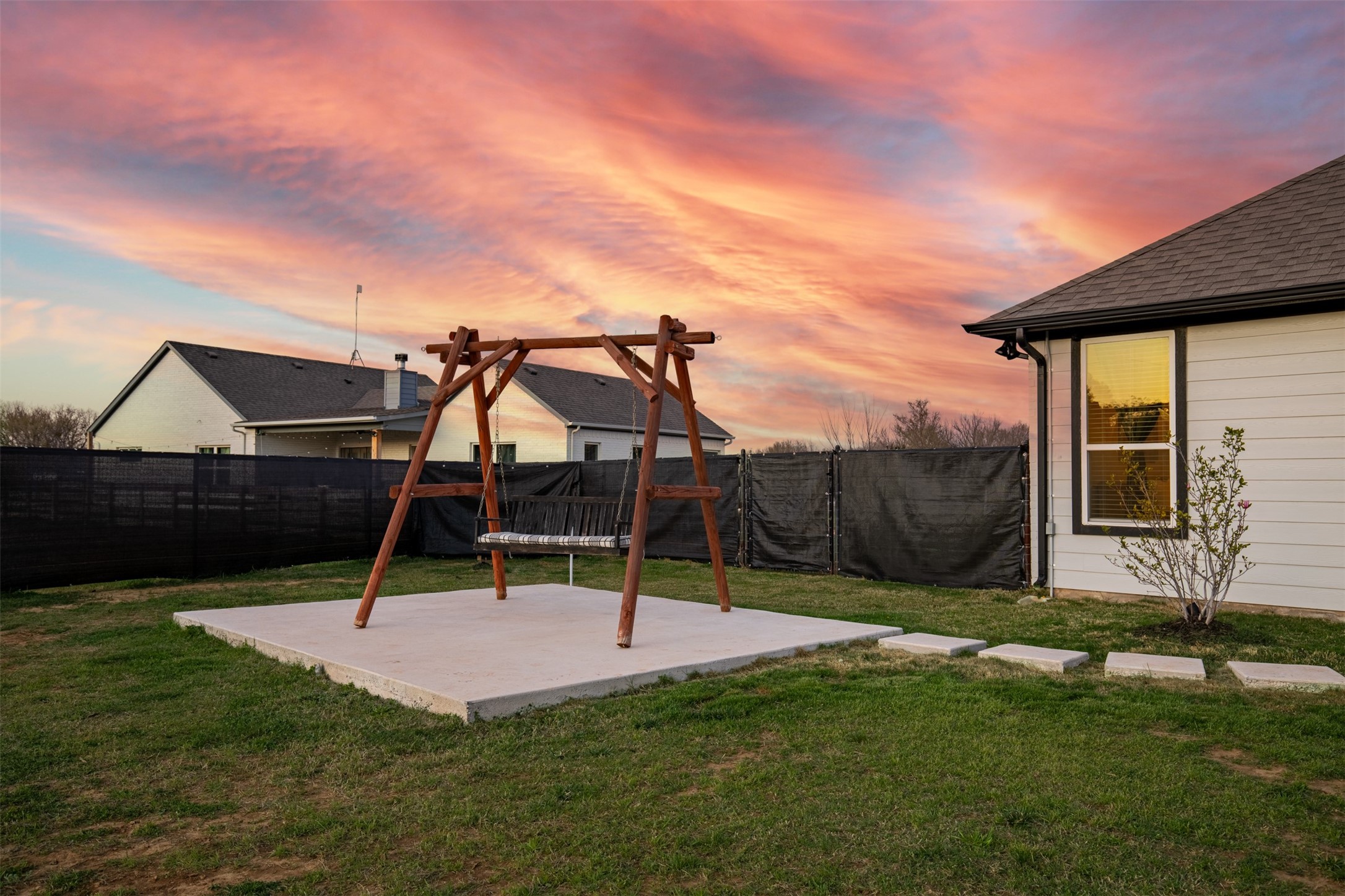 111 Bluegrass Trail, Springtown, TX, 76082