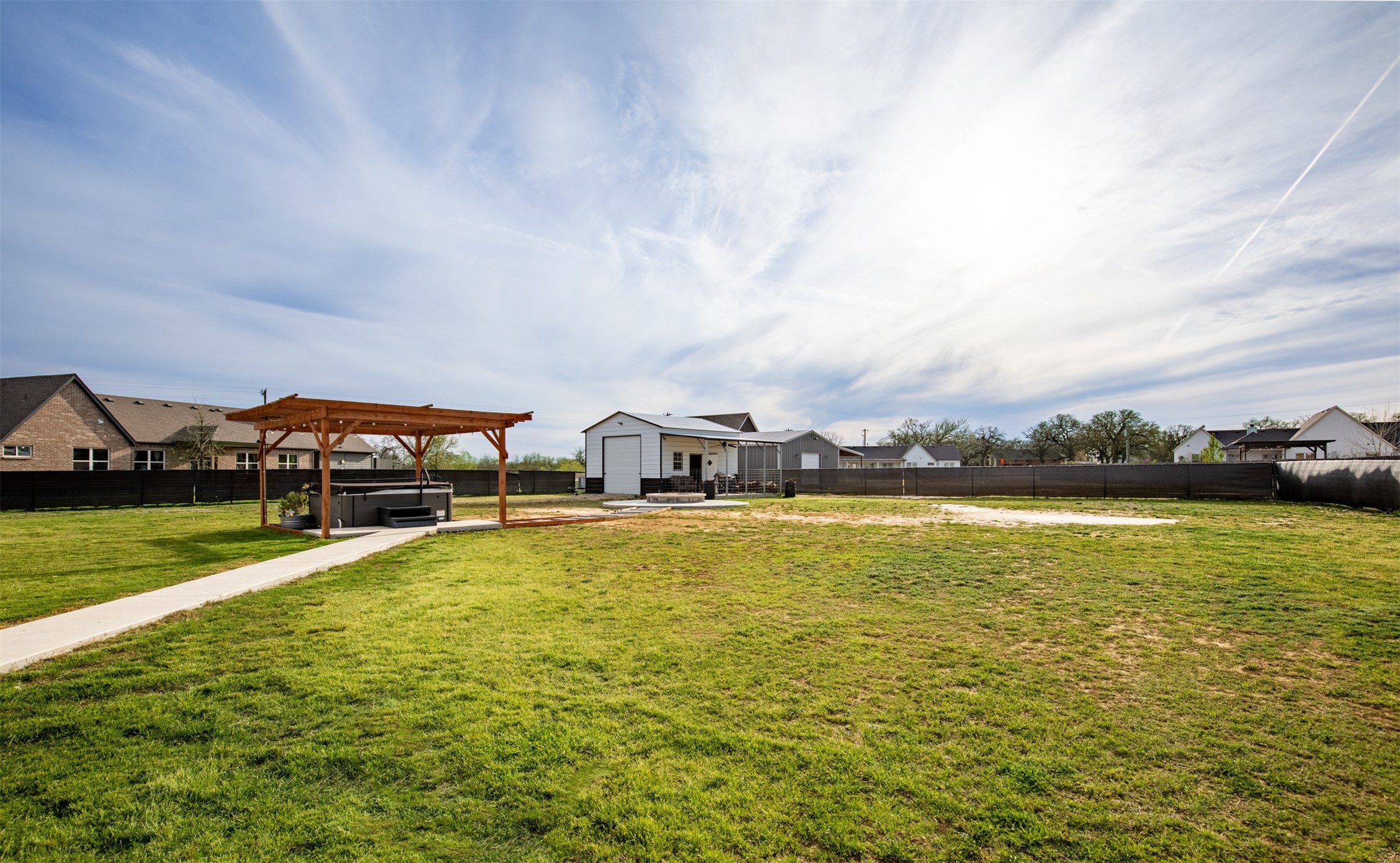 111 Bluegrass Trail, Springtown, TX, 76082