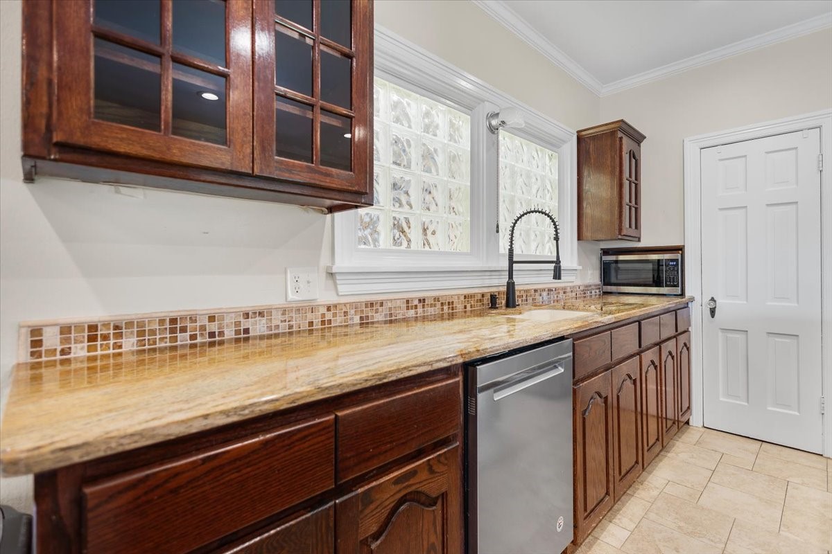 1609 Old Nacogdoches Road, Henderson, TX, 75654