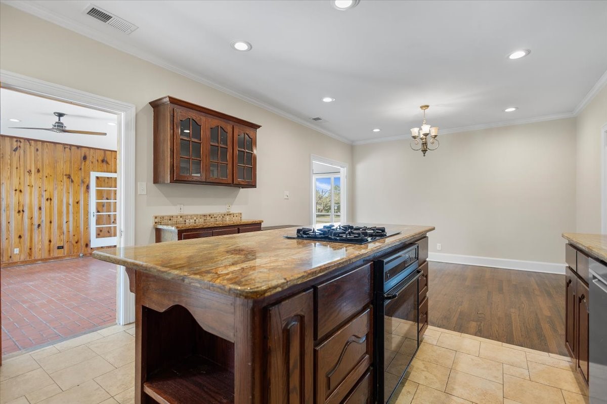 1609 Old Nacogdoches Road, Henderson, TX, 75654