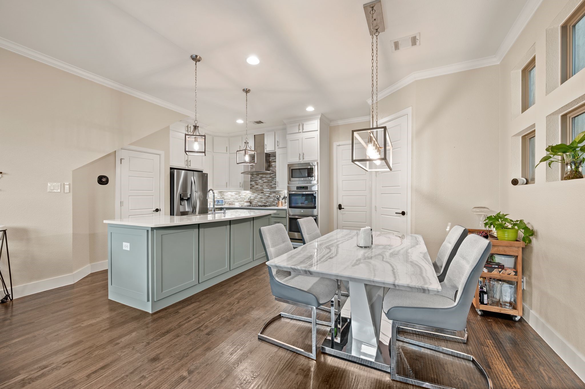 8254 Laflin Lane, Dallas, TX, 75231