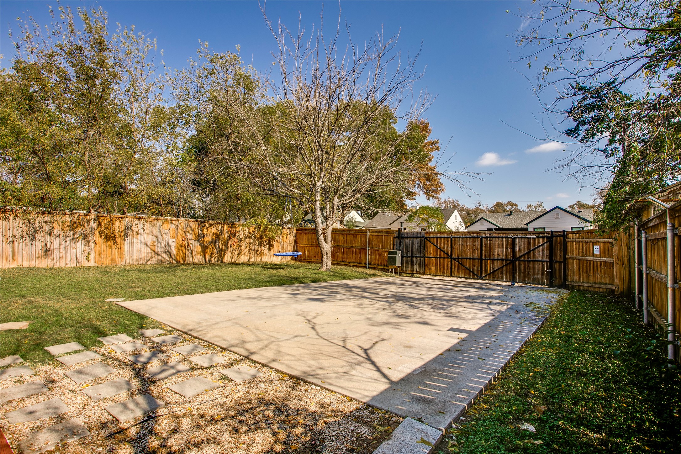 834 S Polk Street, Dallas, TX, 75208