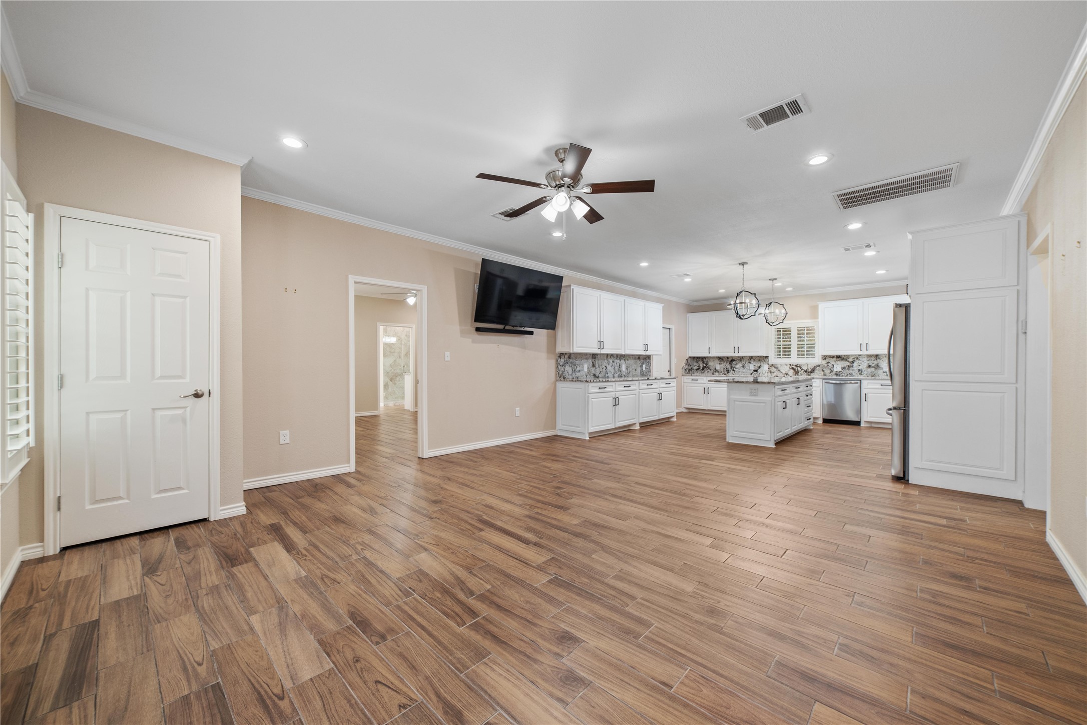 241 E Circle Drive, Coleman, TX, 76834