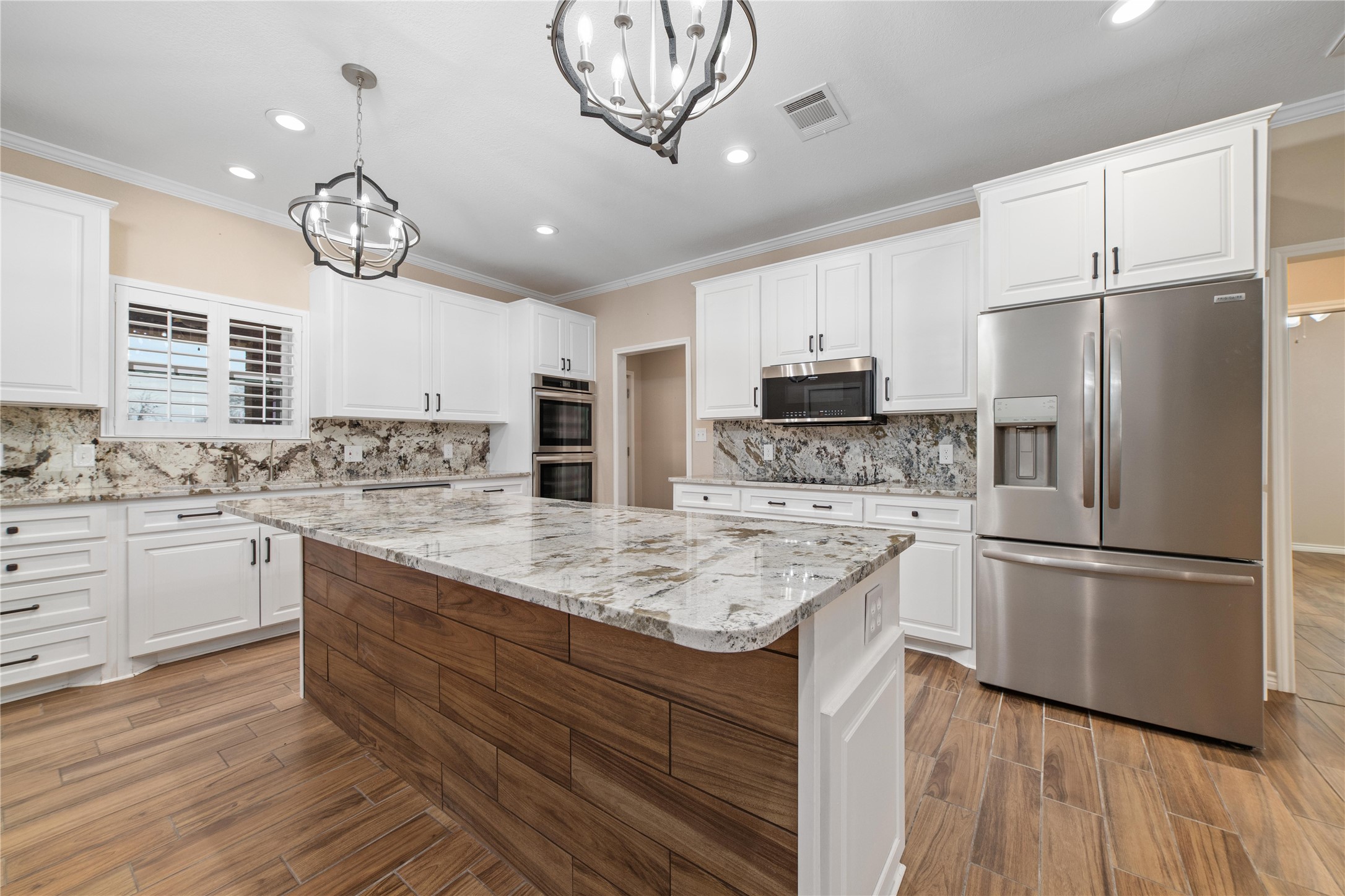 241 E Circle Drive, Coleman, TX, 76834