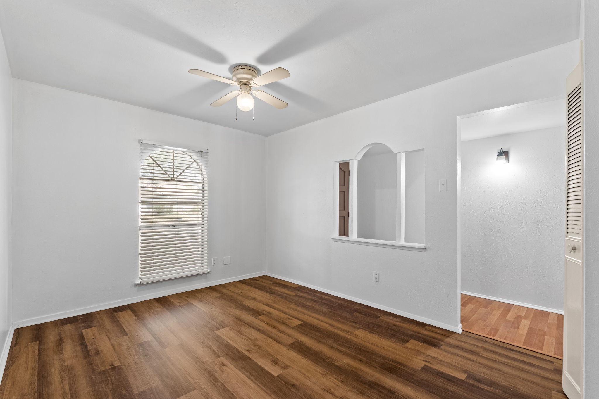 2918 Pinewood Drive, Garland, TX, 75044
