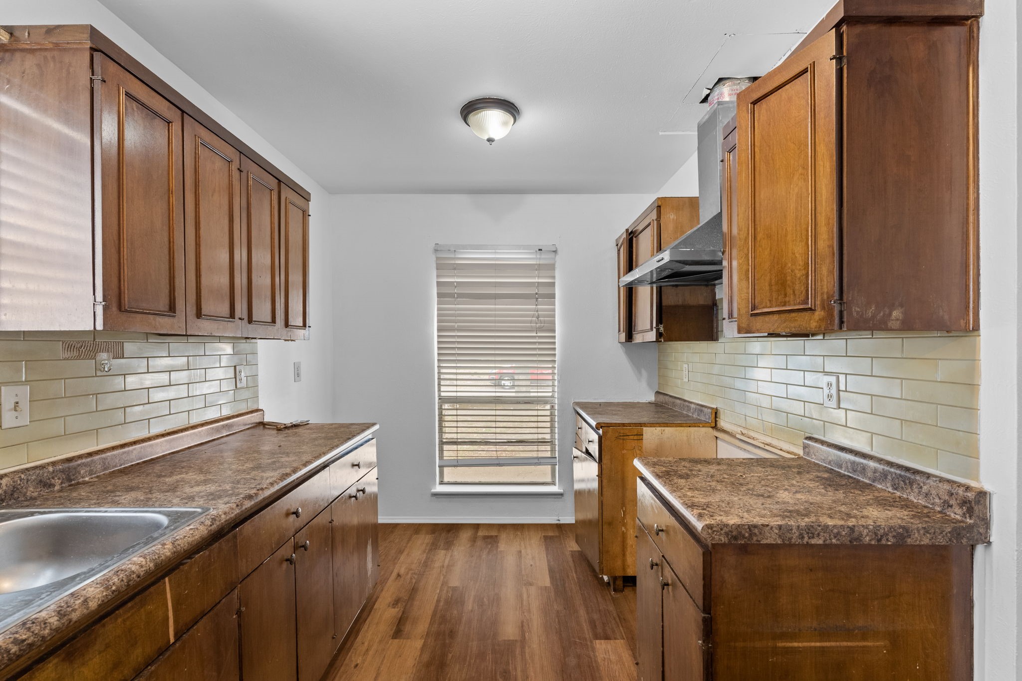 2918 Pinewood Drive, Garland, TX, 75044