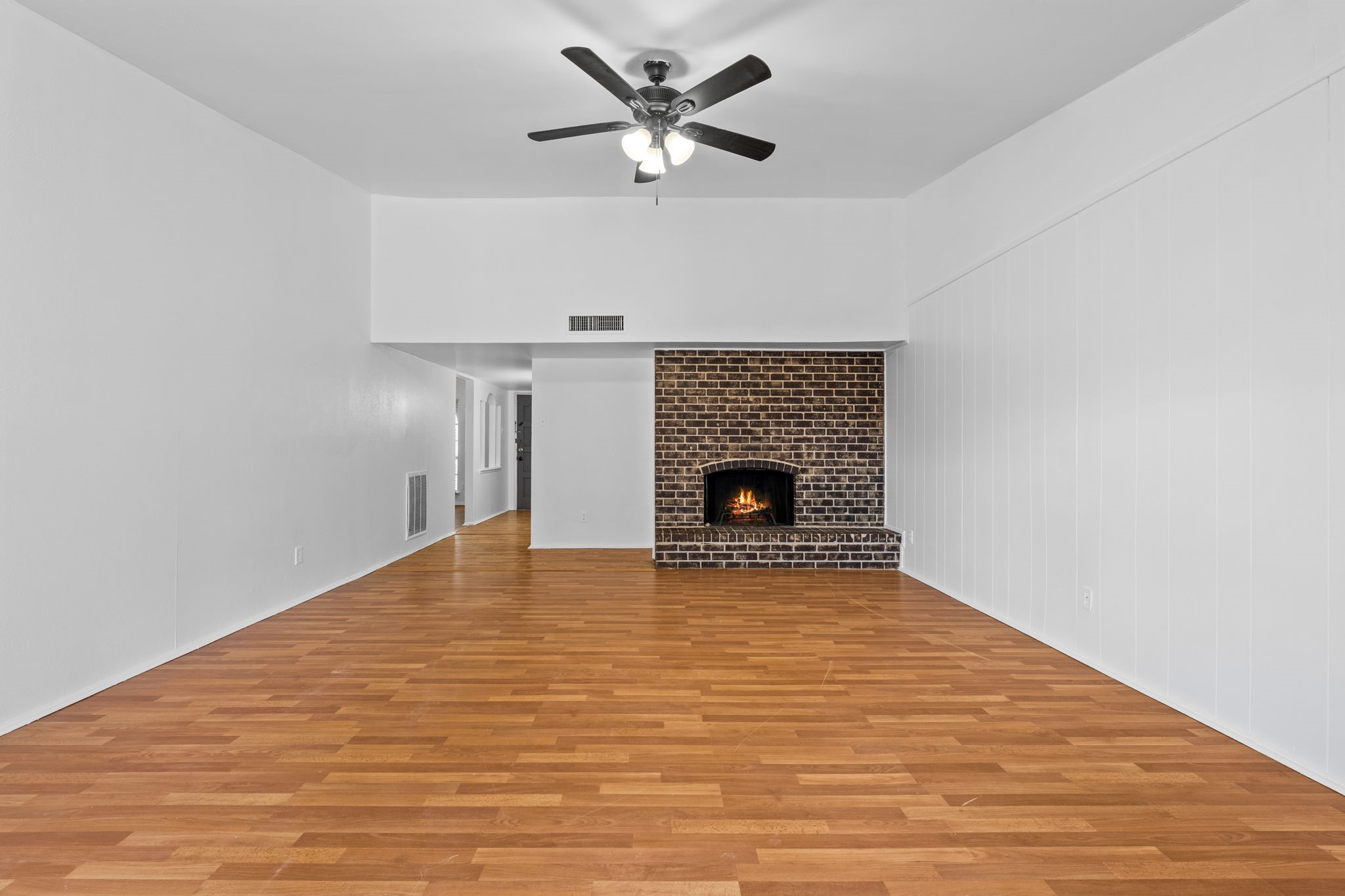 2918 Pinewood Drive, Garland, TX, 75044