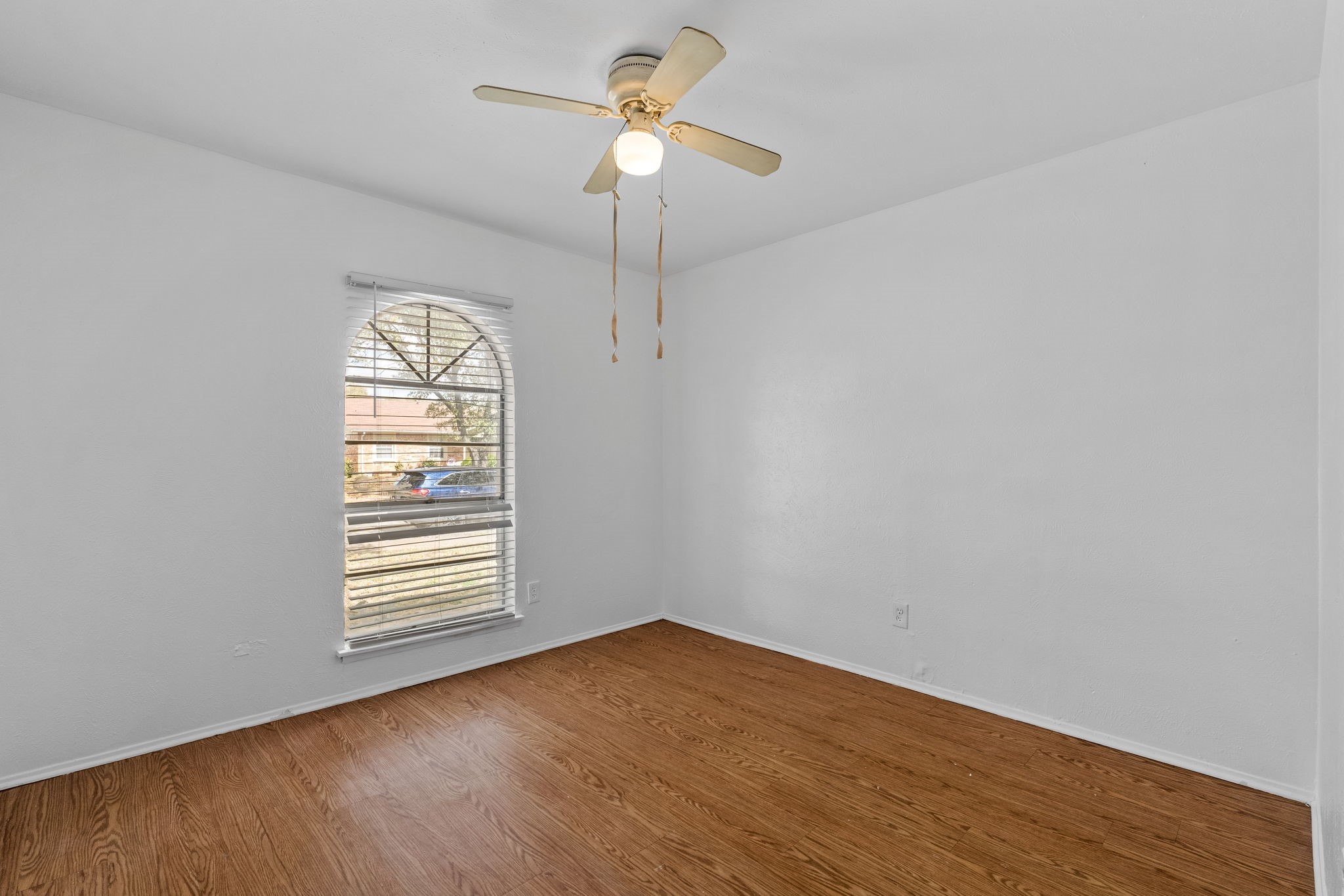 2918 Pinewood Drive, Garland, TX, 75044