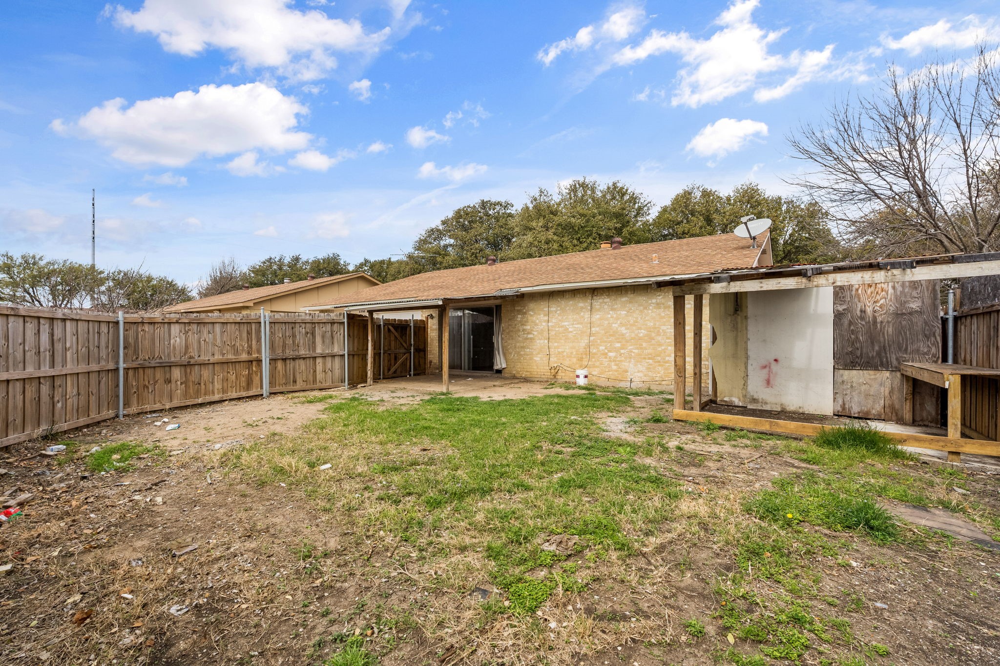 2918 Pinewood Drive, Garland, TX, 75044