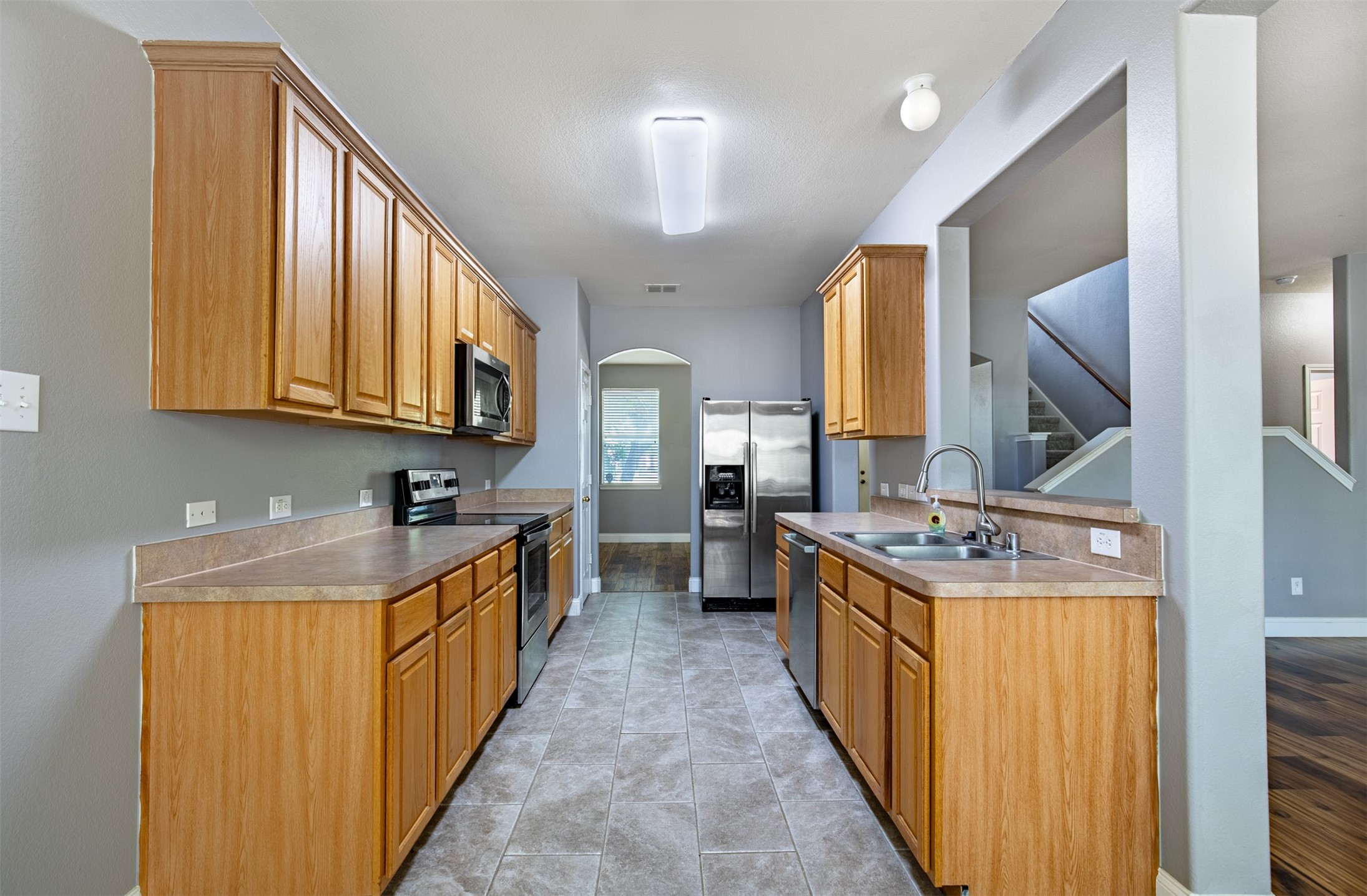 917 Warbler, Aubrey, TX, 76227