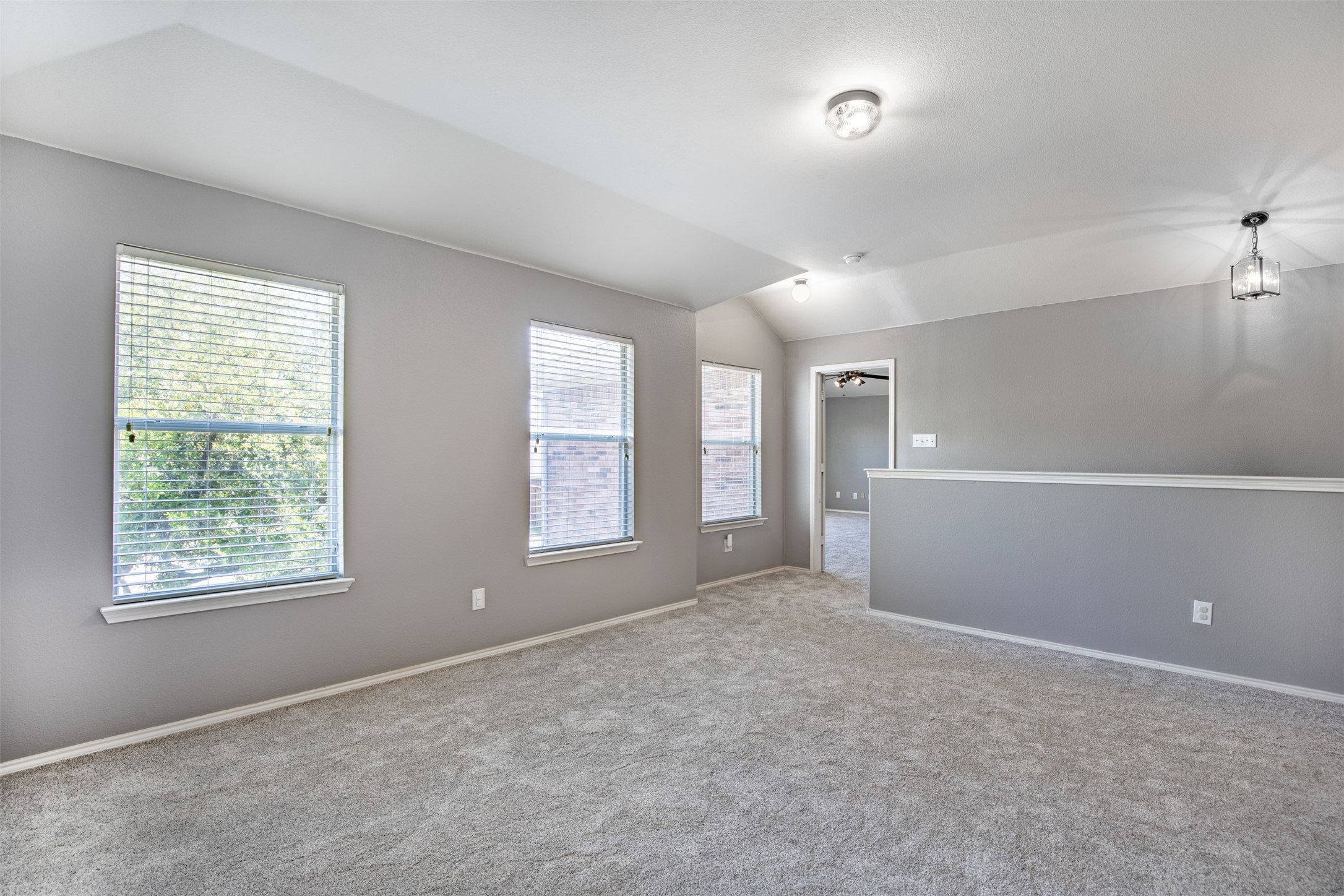 917 Warbler, Aubrey, TX, 76227