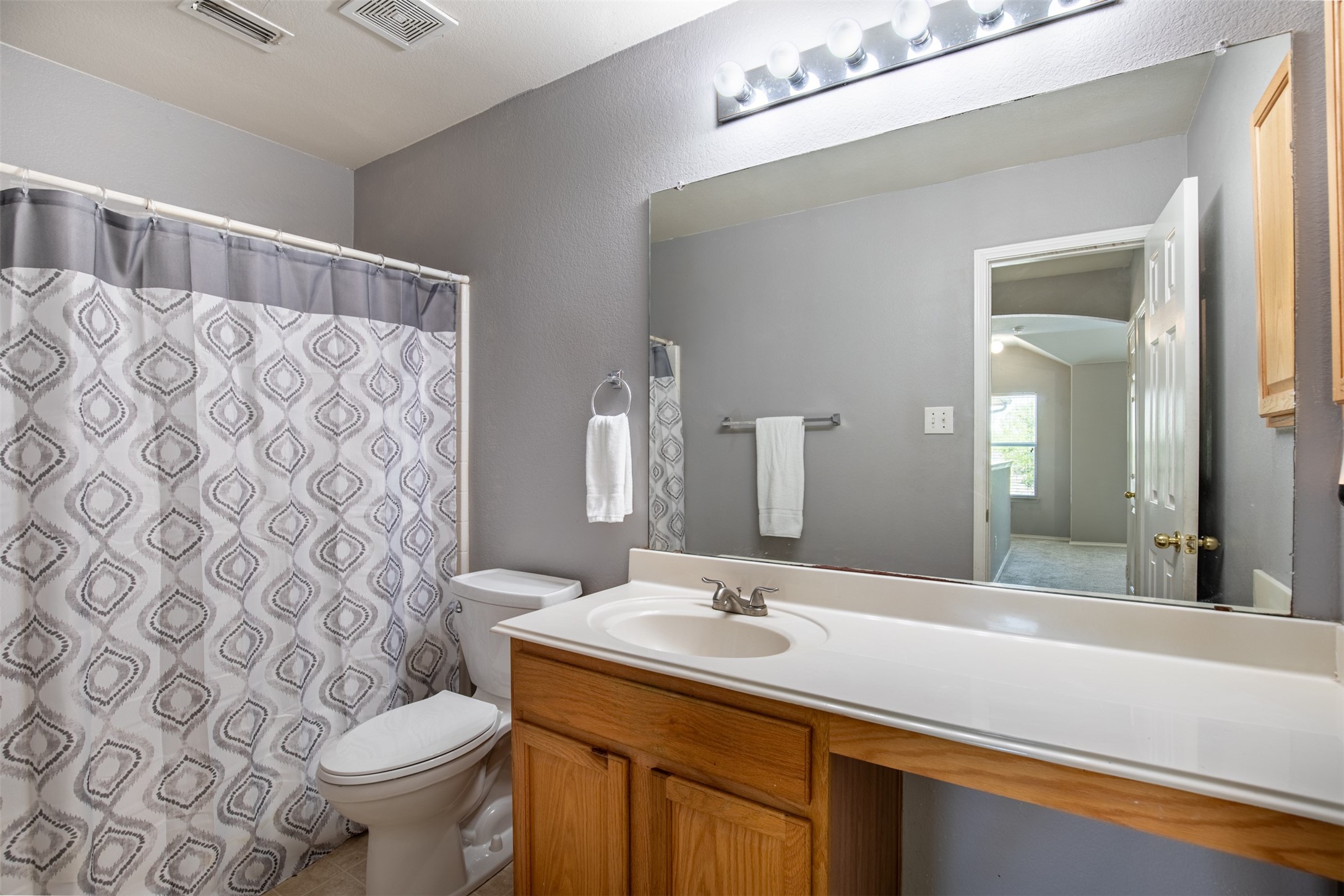 917 Warbler, Aubrey, TX, 76227