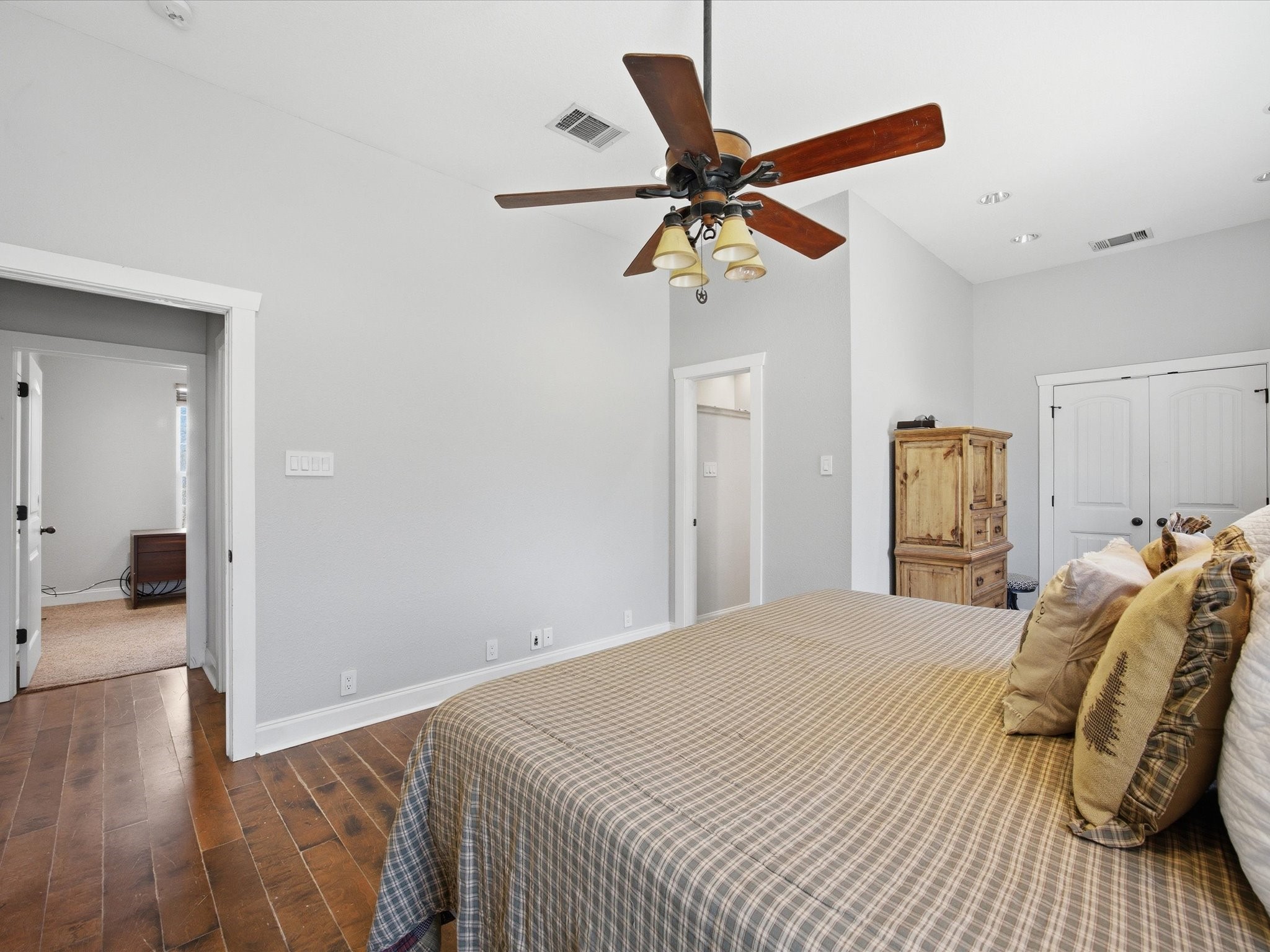 426 County Road 3435, Paradise, TX, 76073