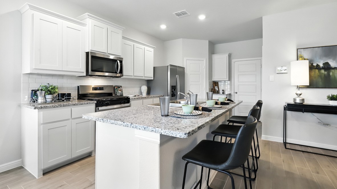 612 HARVEY Street, Grandview, TX, 76050